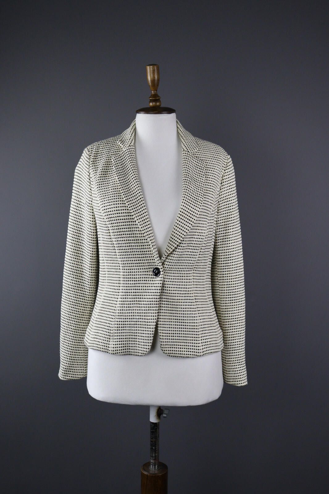 Designer Ladies Marc Cain Perforated Classic Basic Jacket Size 3 Size M / US 6-8 / IT 42-44 - 1 Thumbnail