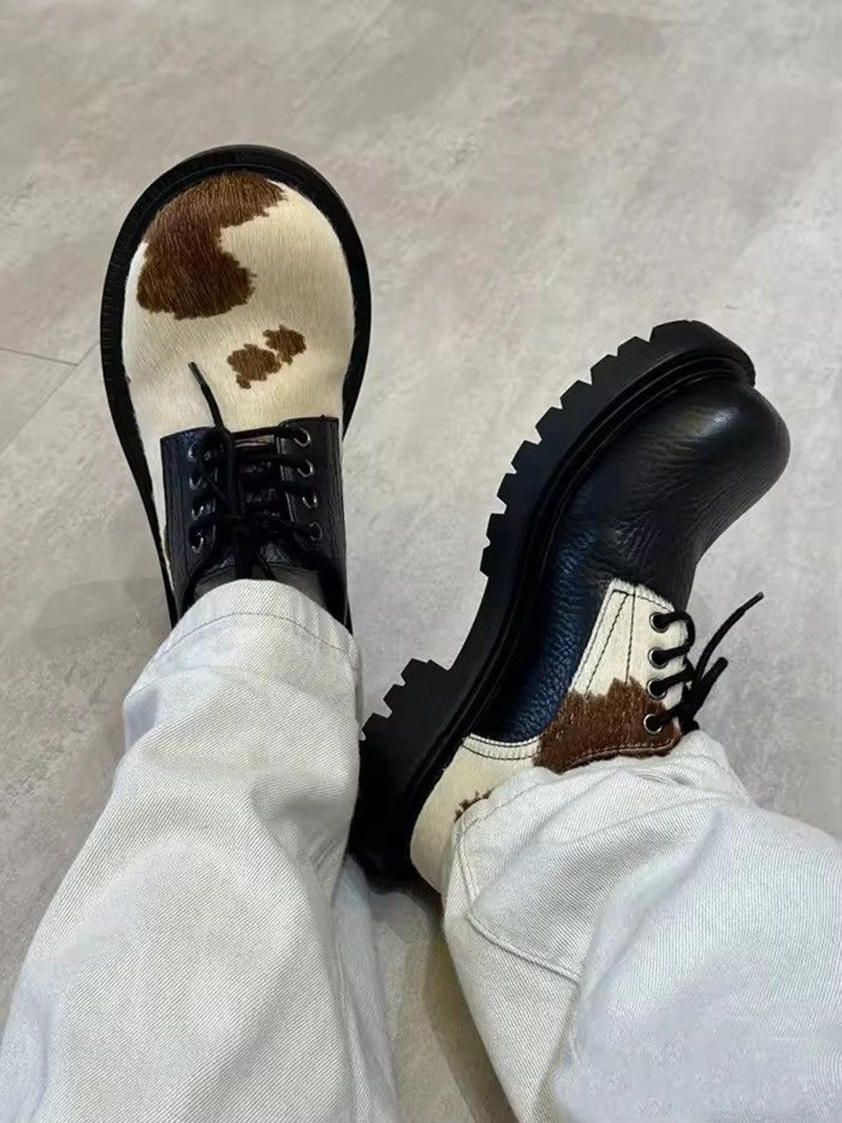 Leather Unique Cow Print and Black Leather Chunky Shoes Size US 8 / EU 41 - 7 Thumbnail