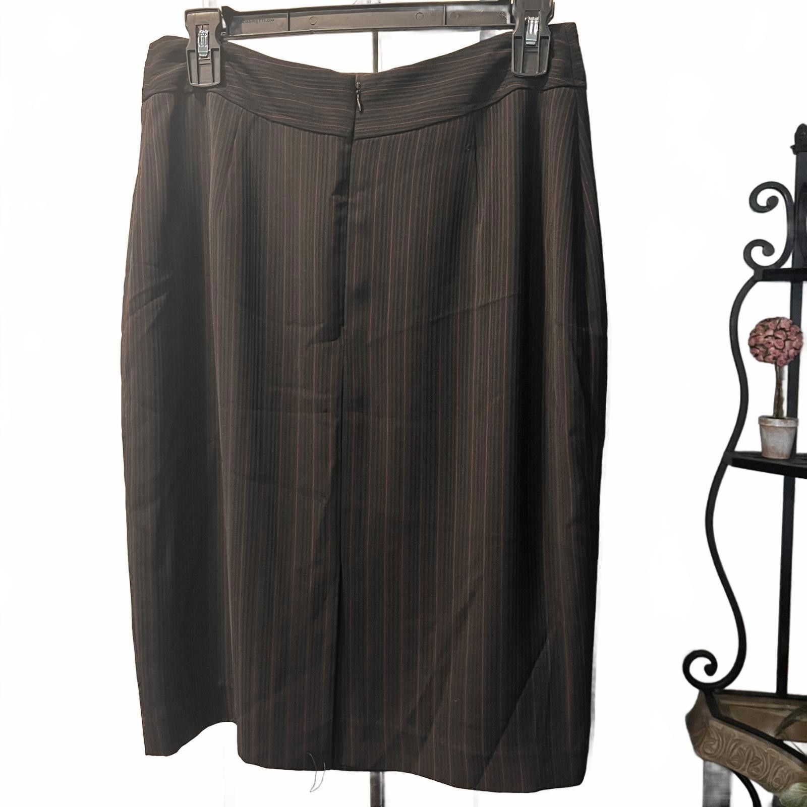 Unknown London Black Pinstripe Pencil Skirt for Women Size 32" / US 10 / IT 46 - 1 Thumbnail