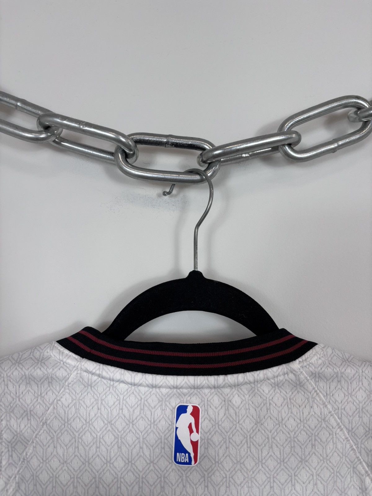Nike Nike Chicago Bulls Zach Lavine #8 City Edition NBA Jersey Size US S / EU 44-46 / 1 - 16 Thumbnail