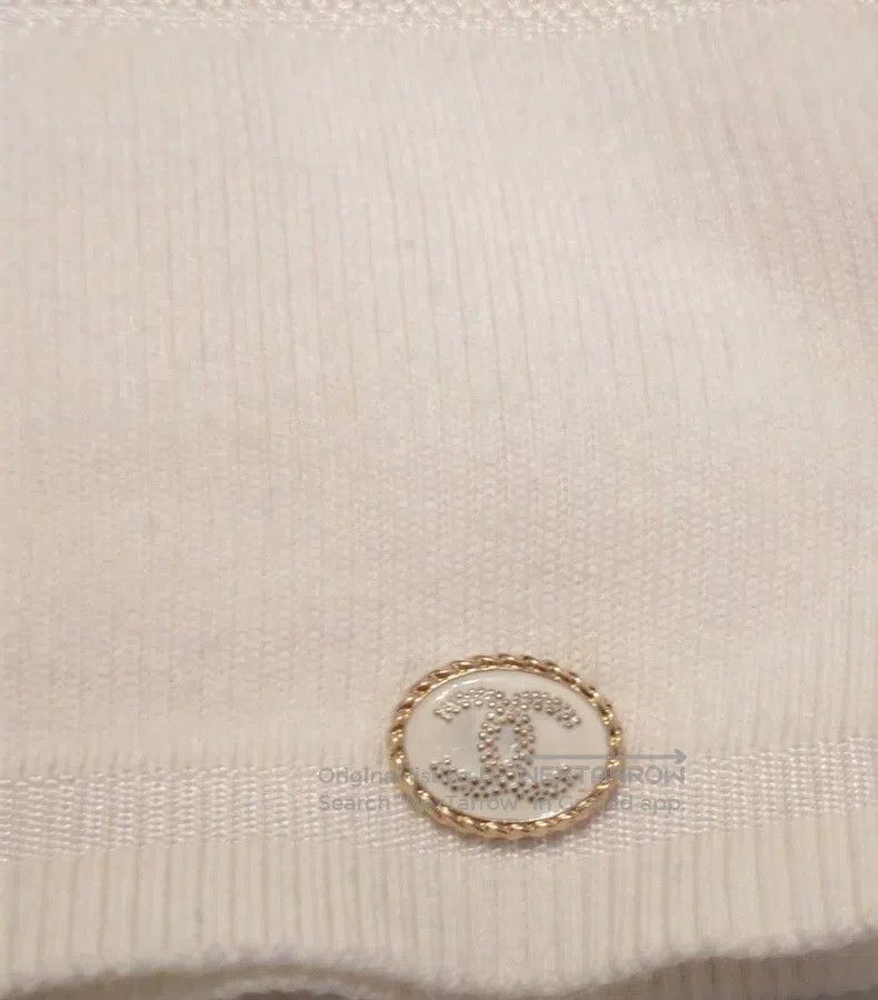 Chanel Chanel 21P white knitted logo short sleeves Size XS / US 0-2 / IT 36-38 - 2 Thumbnail