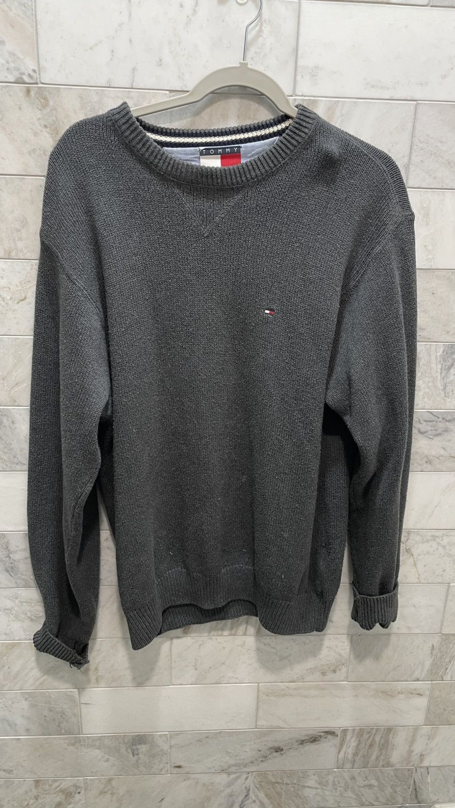 Tommy Hilfiger Tommy Hilfiger Knit Grey Crewneck Sweater Size US L / EU 52-54 / 3 - 1 Thumbnail