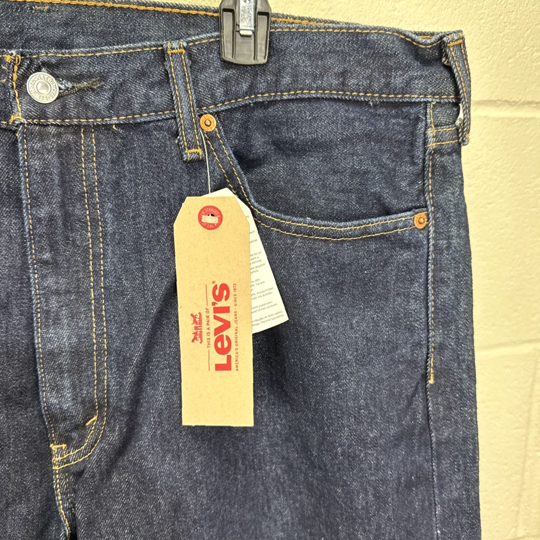 Levi's VINTAGE Levi's 505 Jeans Mens 38x30 Dark Wash Straight Fit Mid-Rise Cotton Denim 80s 90s Retro Casual Size US 38 / EU 54 - 3 Thumbnail