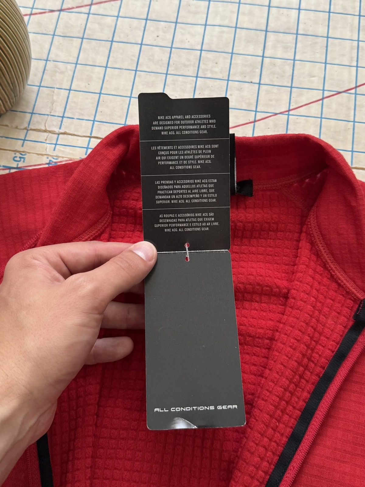 Nike ACG NWT Nike ACG Sphere Athletic Fleece S/S Workout Shirt Medium Size US M / EU 48-50 / 2 - 8 Thumbnail