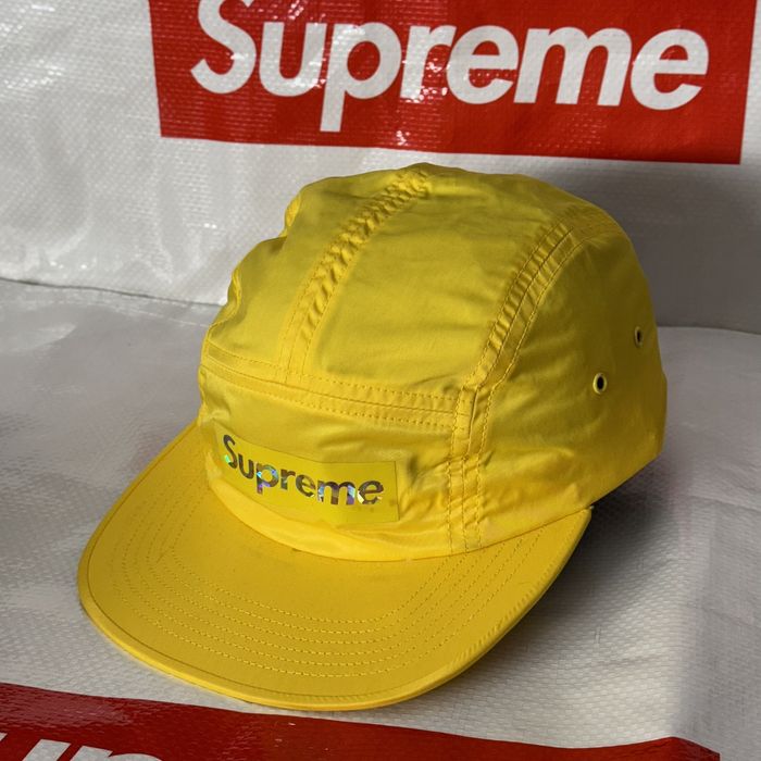 Supreme holographic best sale logo camp cap