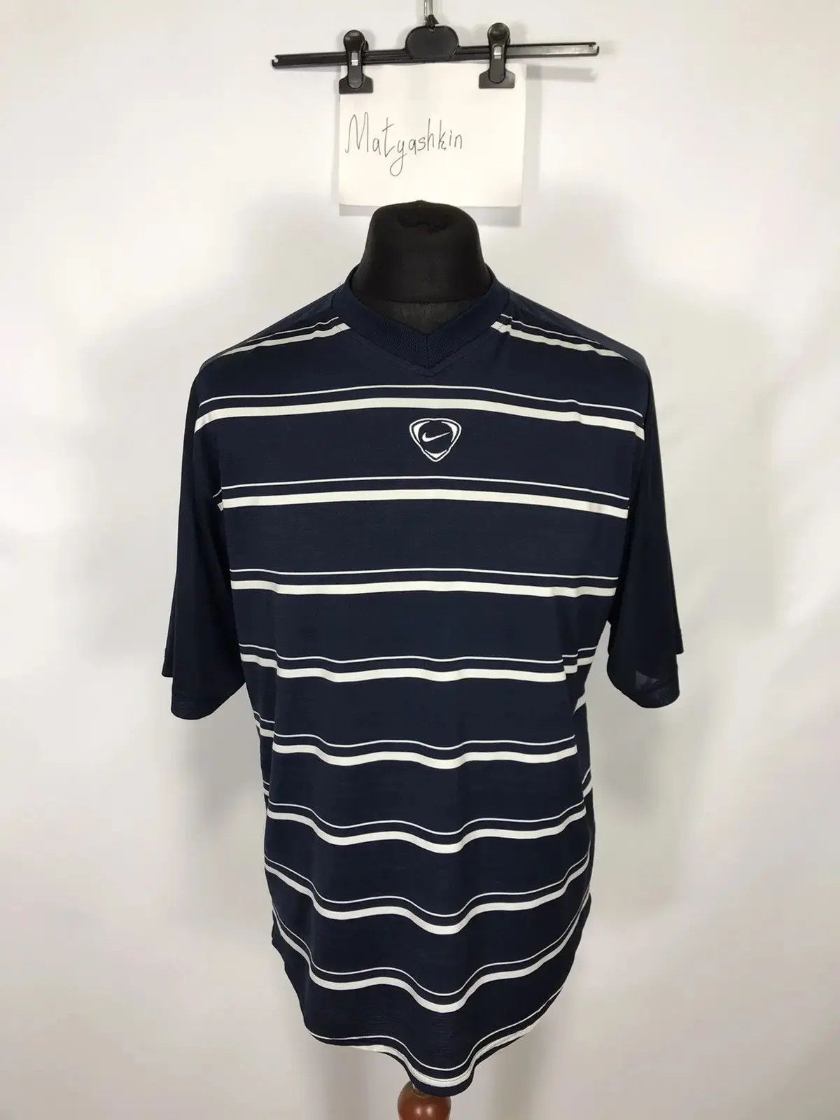 Nike × Vintage Vintage Nike t-shirt size L Size US L / EU 52-54 / 3 - 1 Thumbnail