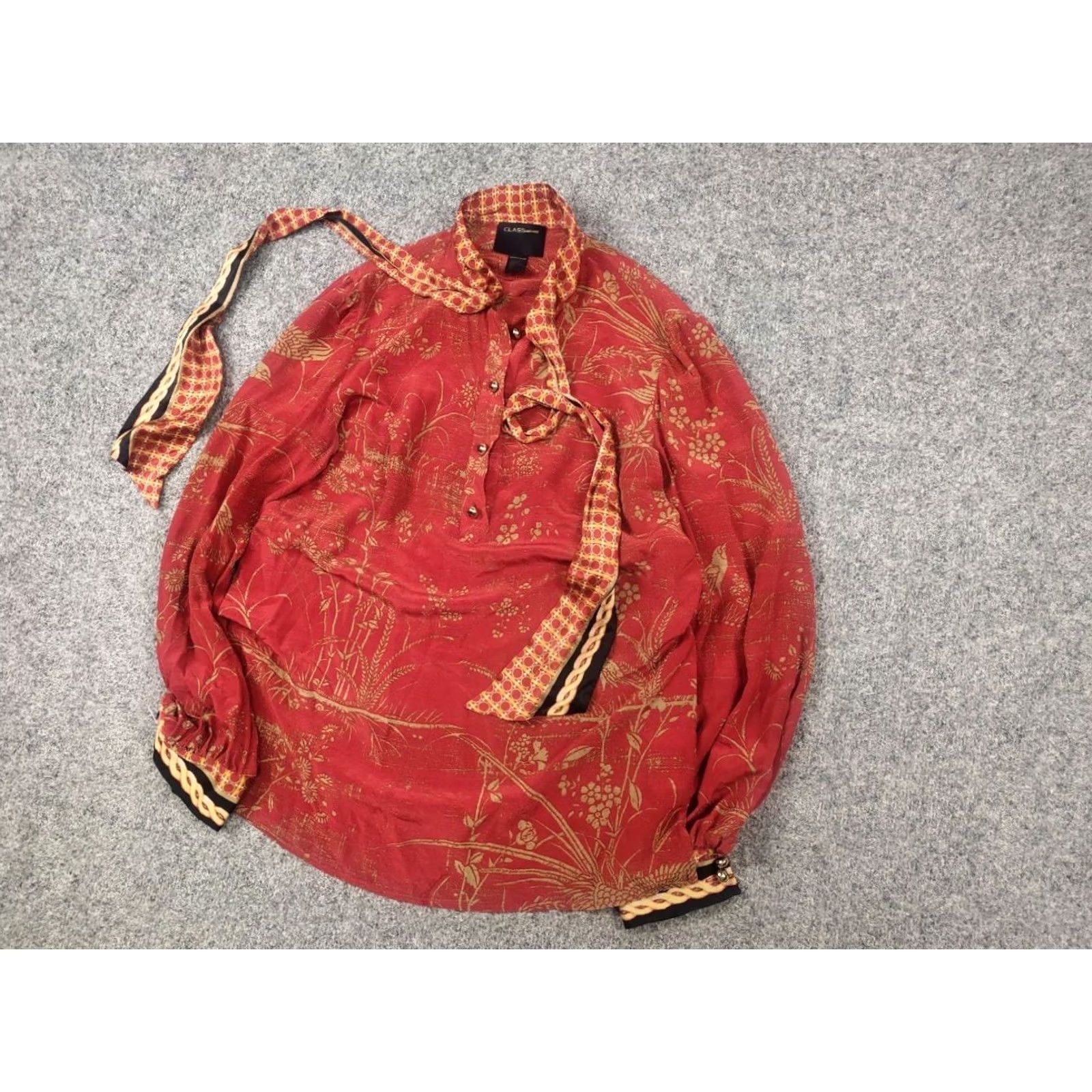 Roberto Cavalli Roberto Cavalli Silk Blouse XL Red Floral Pattern Collared Tie Long Sleeve - Womens - Silk - 90s City Designer Theme - Regular Fit - Dry Clean Only Size XL / US 12-14 / IT 48-50 - 4 Thumbnail