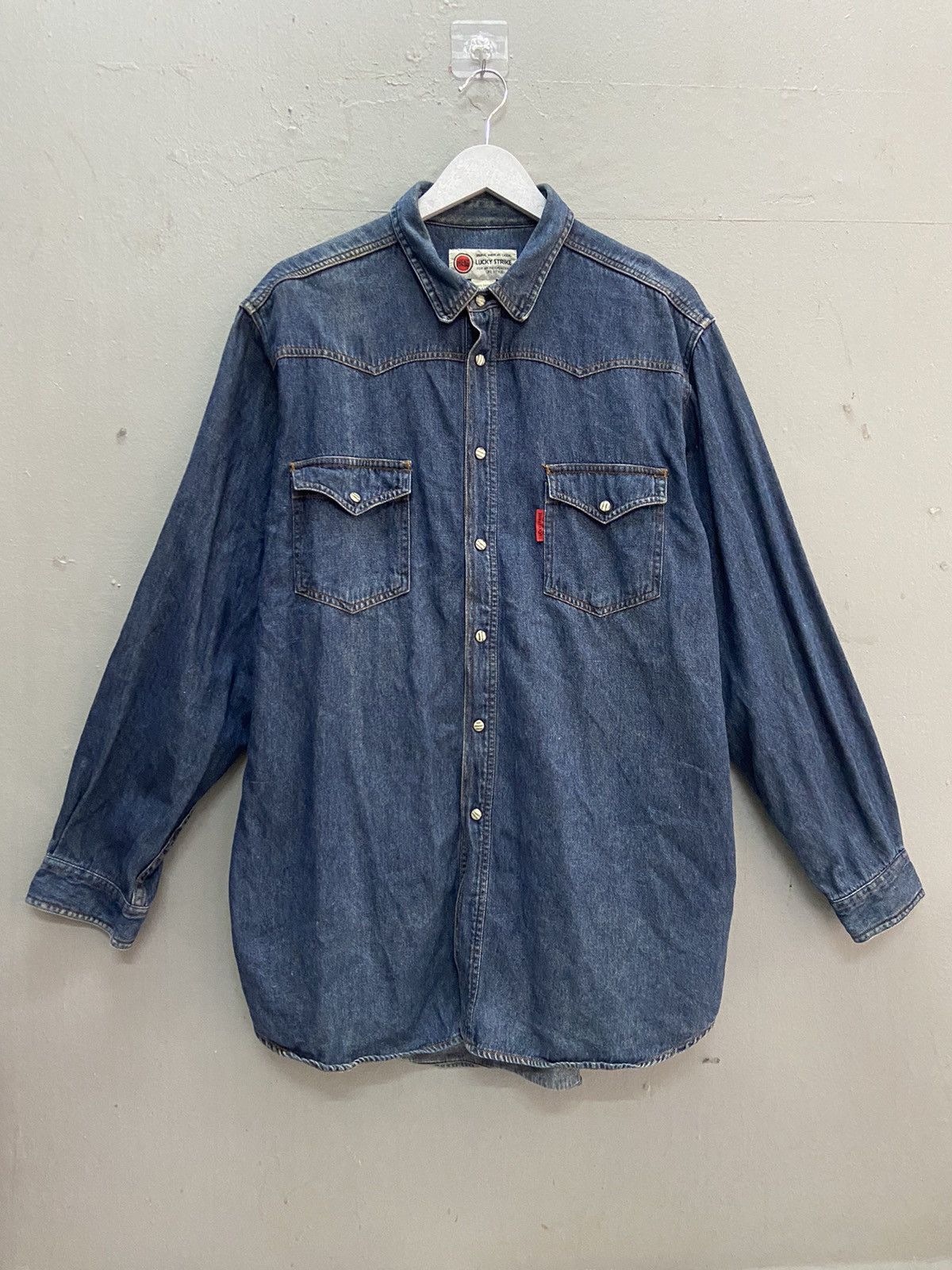 VINTAGE LUCKY STRIKE WESTERN DENIM SHIRT
