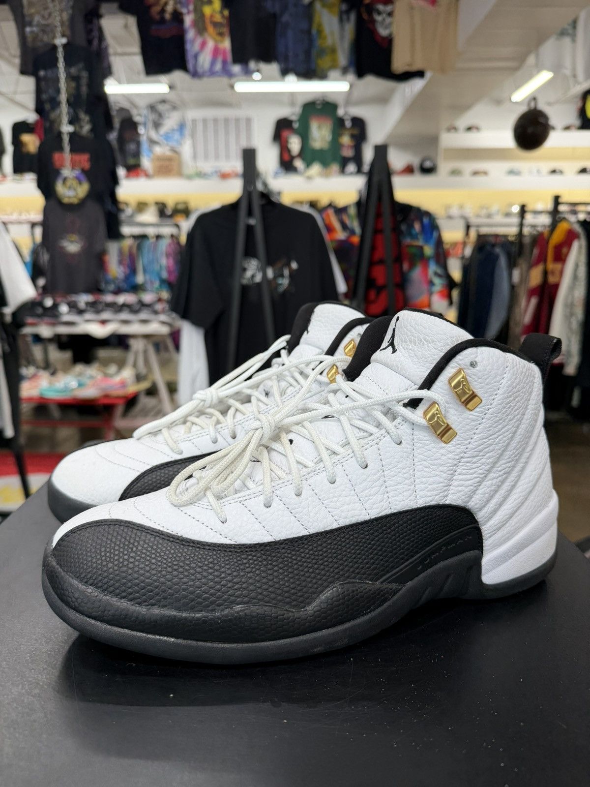 Jordan Brand Air Jordan 12 Taxi Size 10.5 (2025) Size US 12 / EU 45 - 1 Thumbnail