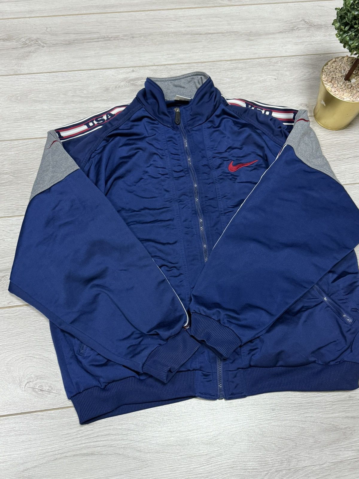 Vintage Nike USA 90s vintage track jacket big swoosh monogram Size US XL / EU 56 / 4 - 6 Thumbnail