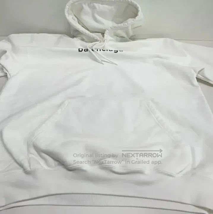 Balenciaga Balenciaga Oversized Logo Hoodie for Men. Size US S / EU 44-46 / 1 - 3 Thumbnail