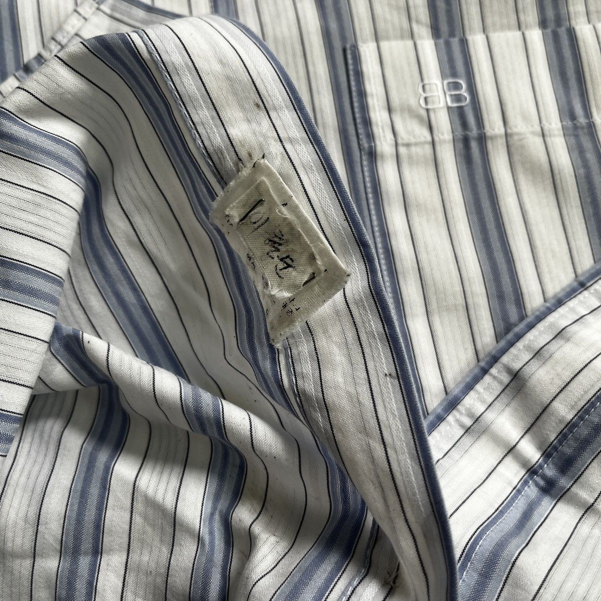 Balenciaga Vintage Balenciaga button shirt Size US XL / EU 56 / 4 - 11 Thumbnail