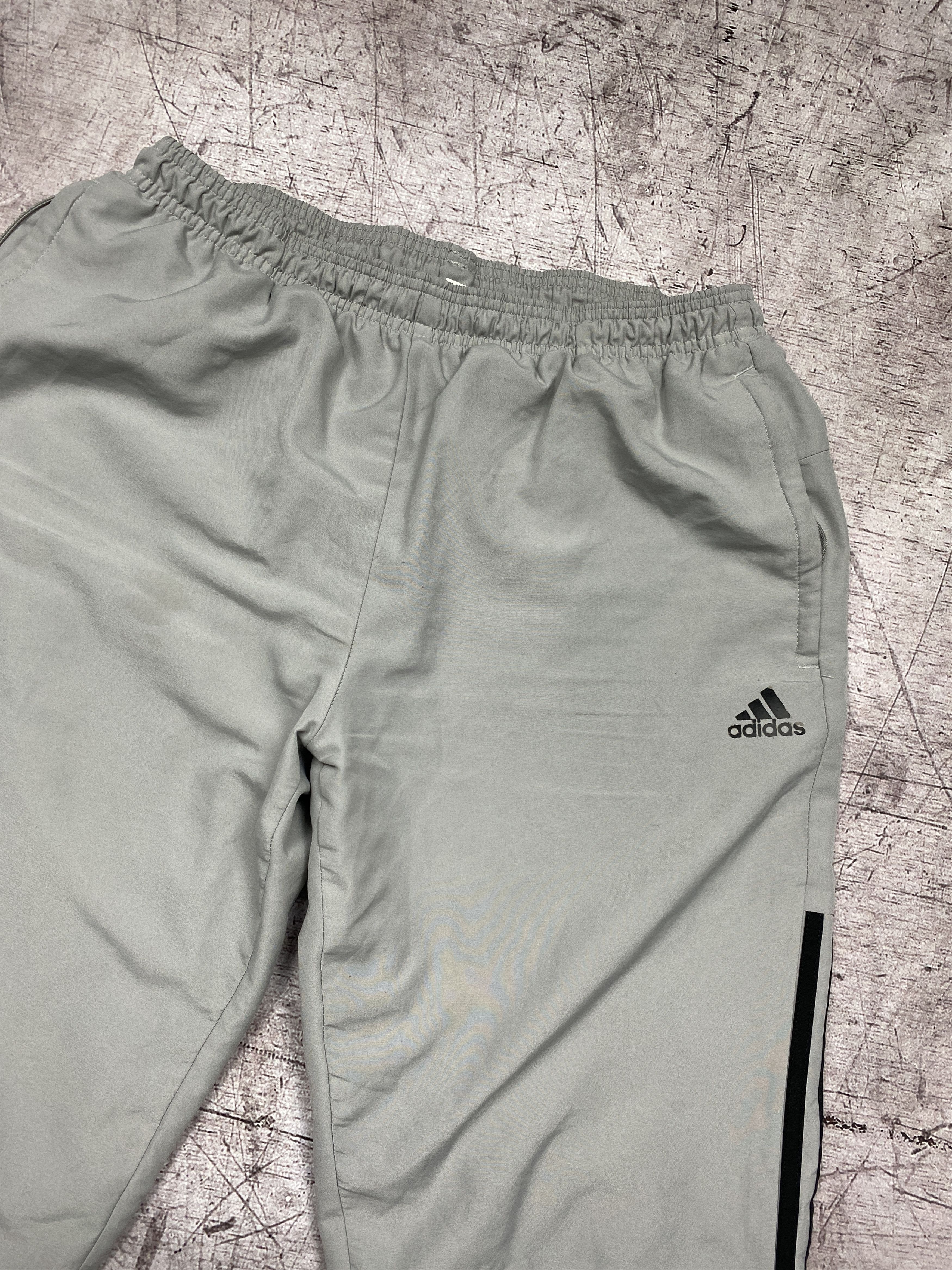 Adidas × Vintage Adidas Vintage Mens Nylon Track Pants Y2K Size US 34 / EU 50 - 2 Thumbnail