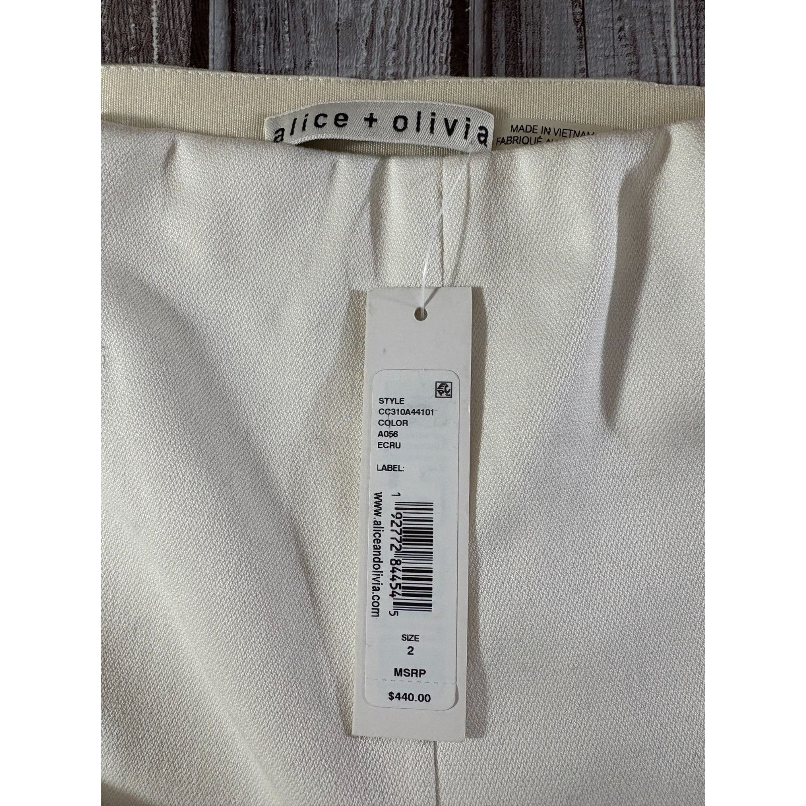 Alice + Olivia Alice + Olivia Lara Side Slit flared Pants size 2 color Ivor Size 26" / US 2 / IT 38 - 3 Thumbnail