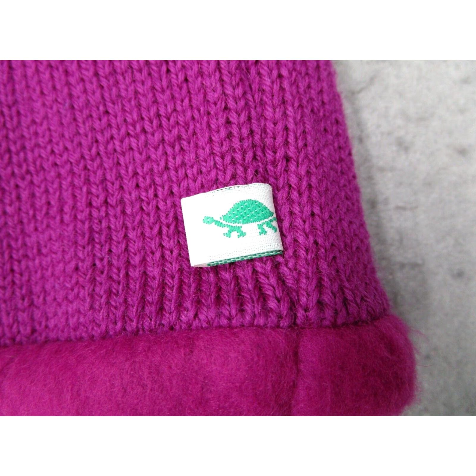 Vintage VINTAGE Turtle Fur Mens Red Pom Beanie Wool Acrylic Ski Hat One Size Size ONE SIZE - 2 Thumbnail