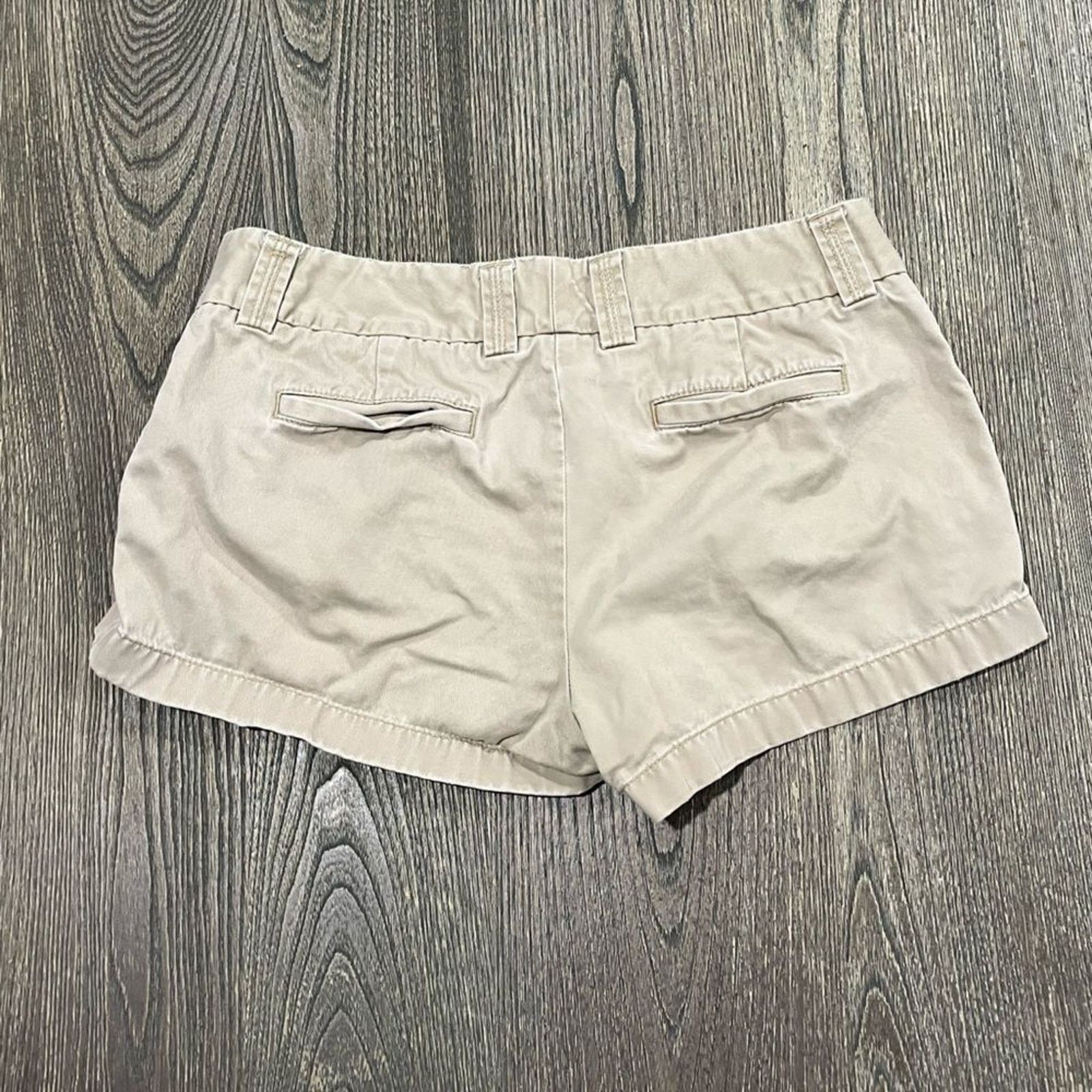 Vintage J.Crew Classic Twill Chino 5'' Shorts City Fit Low-Rise Sz 8 Size 30" / US 8 / IT 44 - 7 Thumbnail