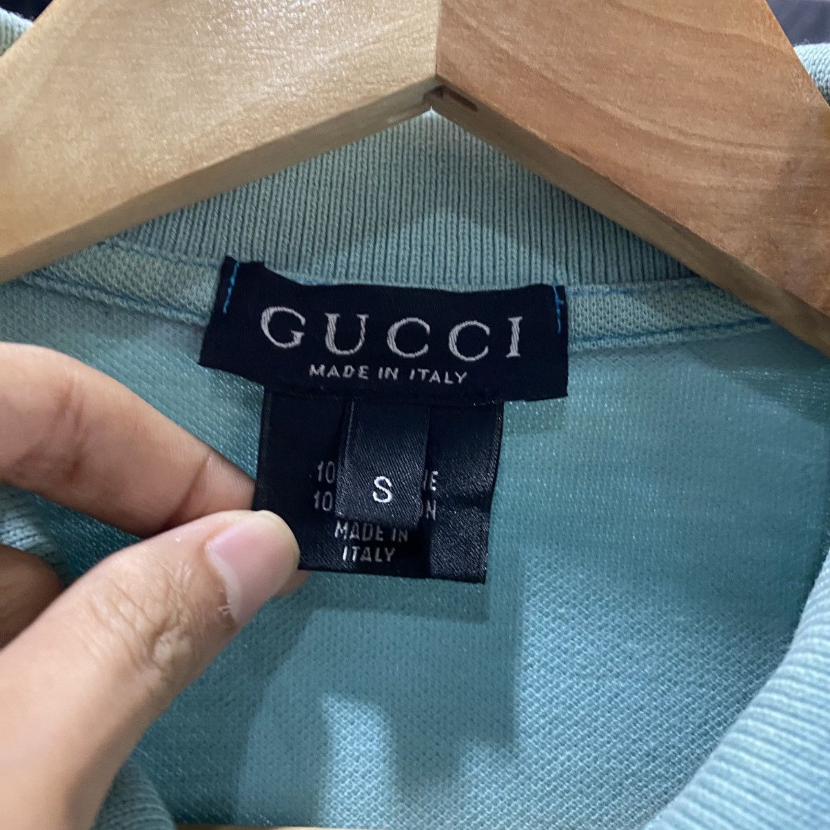 Gucci Gucci Logo Knight Crest Vintage Polo T-shirt LongSleeve Size US S / EU 44-46 / 1 - 10 Thumbnail