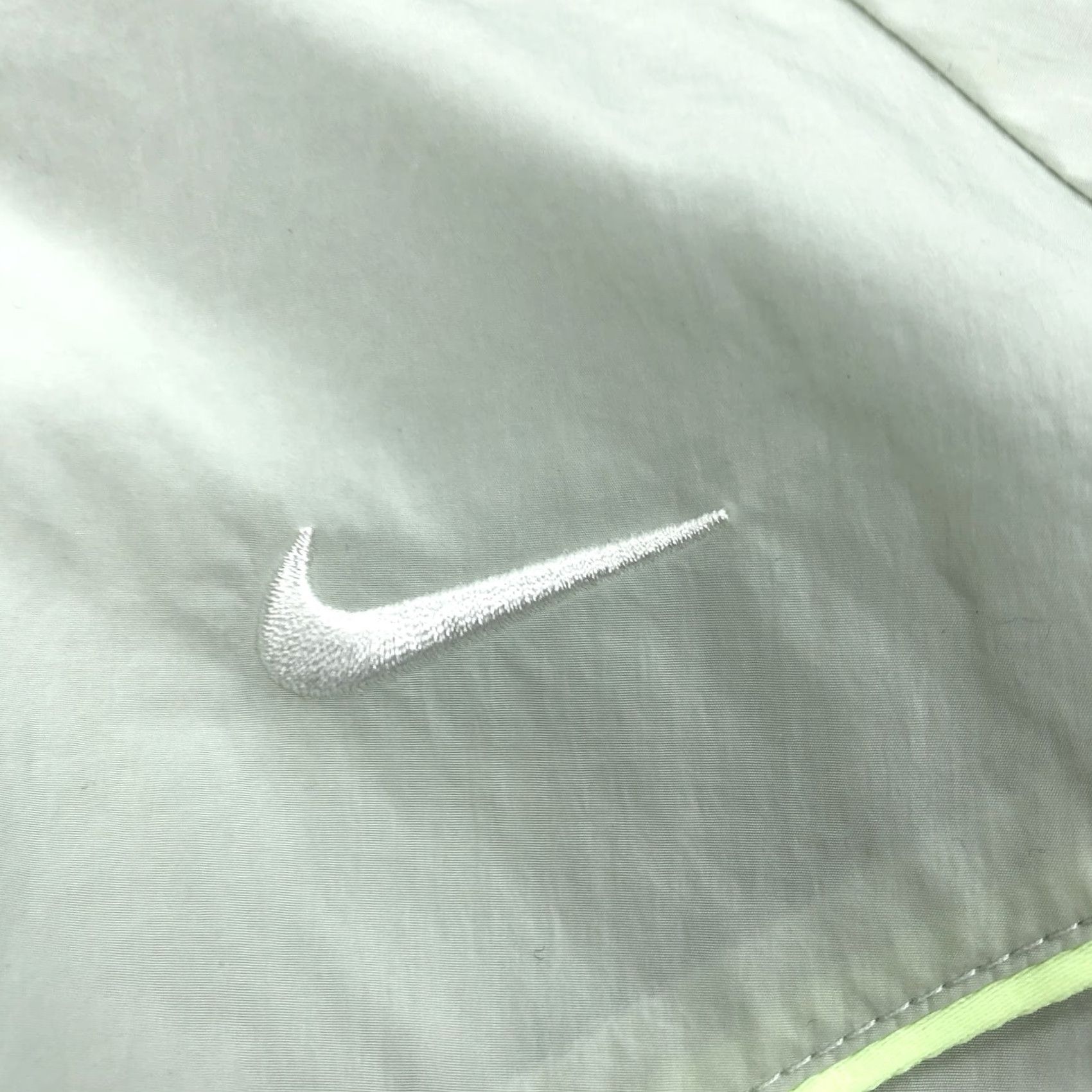 Nike Nike Windrunner Full Zip Jacket Women's S Light Green Running Track Windbreaker Activewear Size S / US 4 / IT 40 - 3 Thumbnail