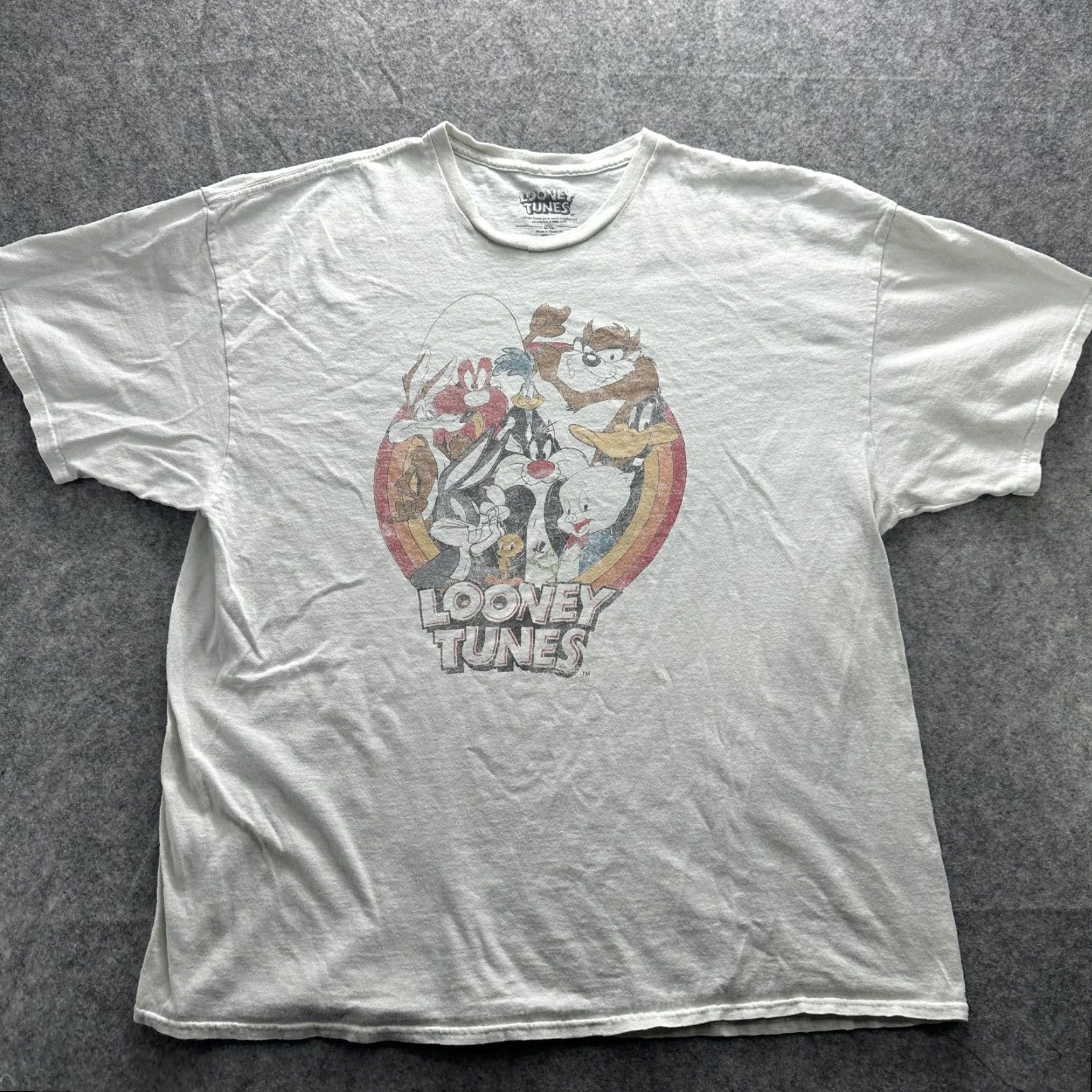 Vintage VINTAGE Looney Tunes Shirt Mens 2XL White Graphic Tee Cartoon Characters 100% Cotton Size US XXL / EU 58 / 5 - 2 Thumbnail
