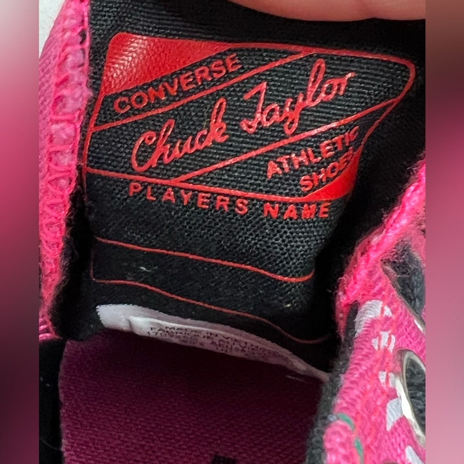 Converse New Mens 4 Womens 6 Converse Chuck 70 OX Hyper Pink MSRP $85 Size US 6 / IT 36 - 8 Thumbnail