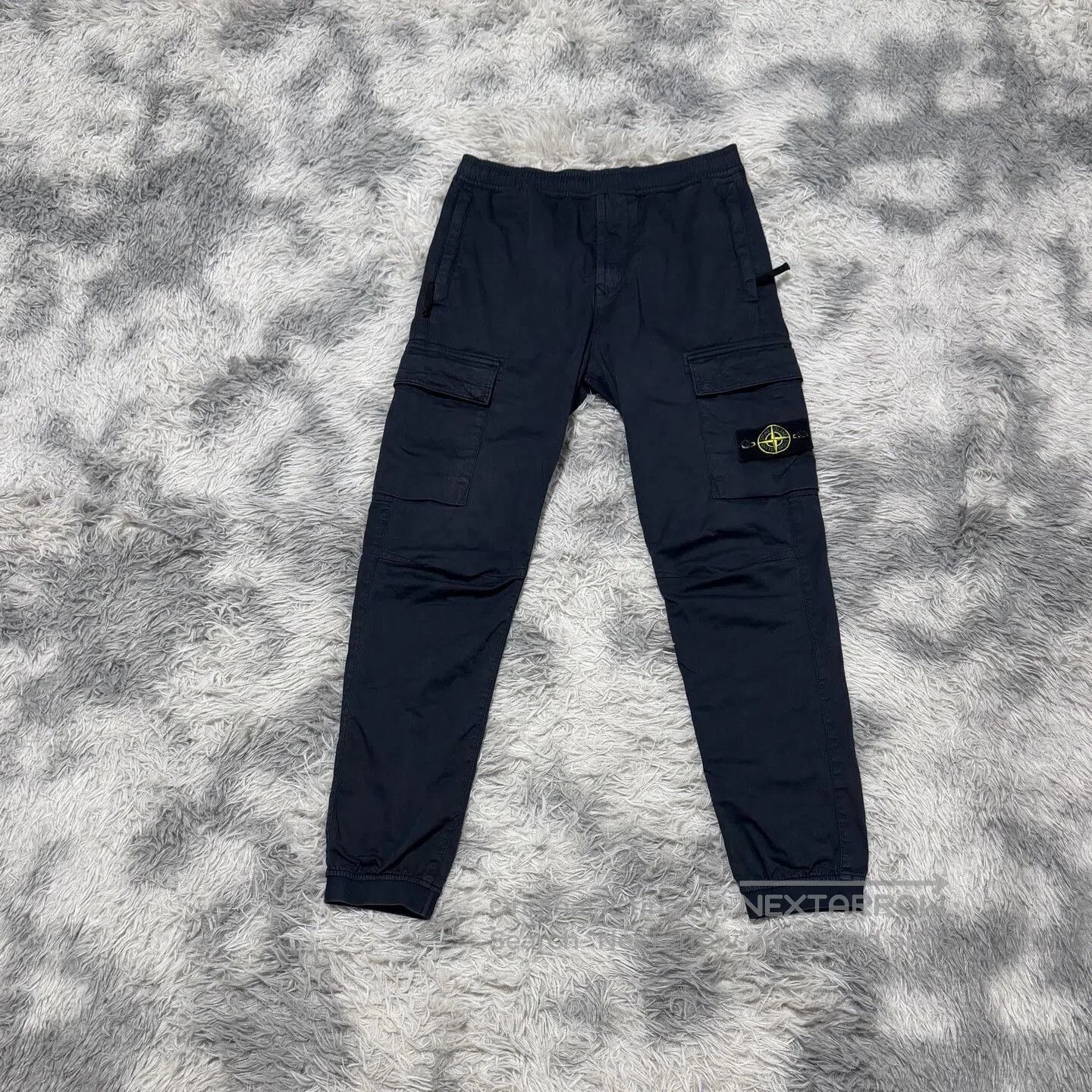 Stone Island Stone Island Dark Blue Cargo Pants W30. Size US 30 / EU 46 - 1 Thumbnail