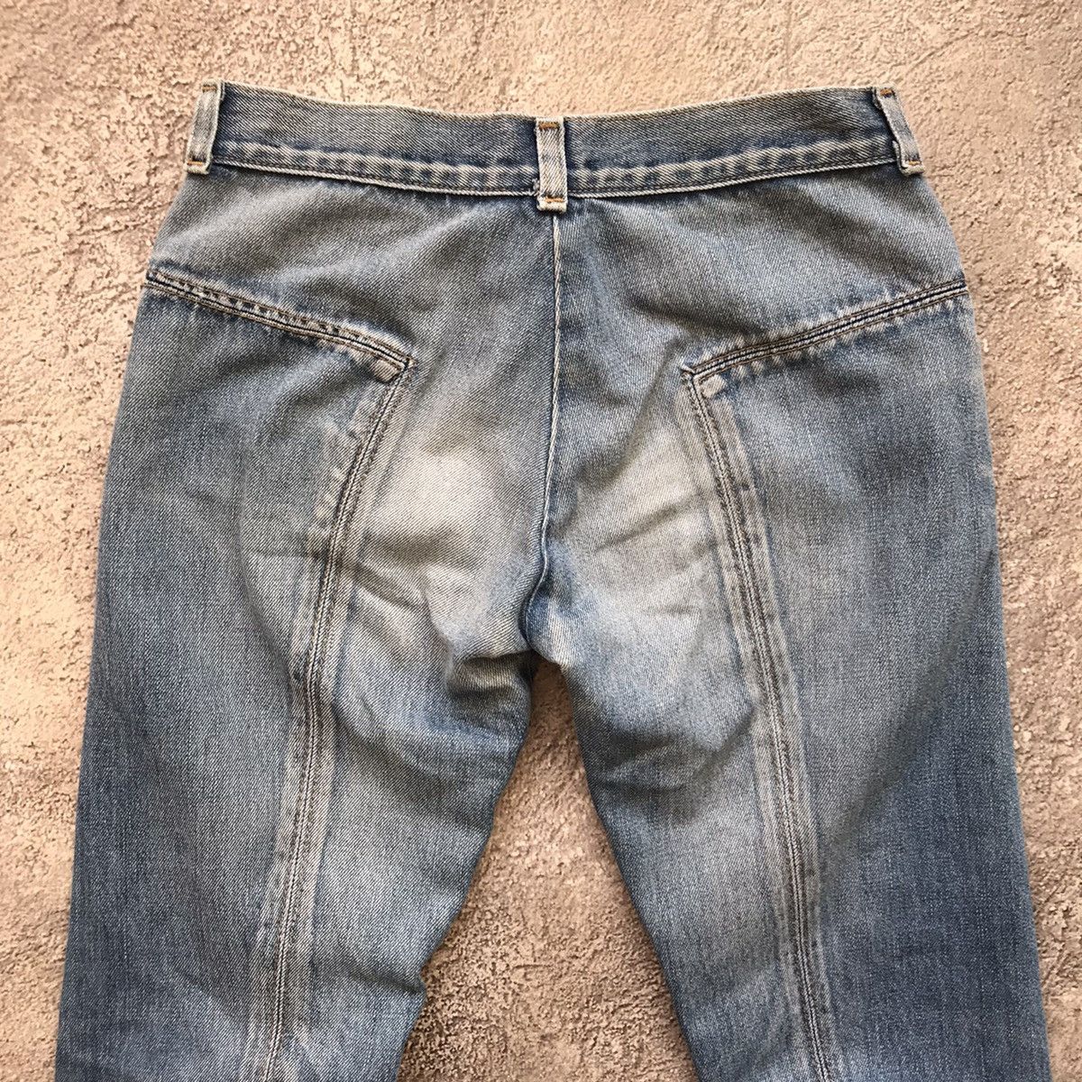Vintage Vintage 90s Levis Baggy Wide Leg Faded Jeans Skate Logo 27 Size 27" / US 4 / IT 40 - 9 Thumbnail