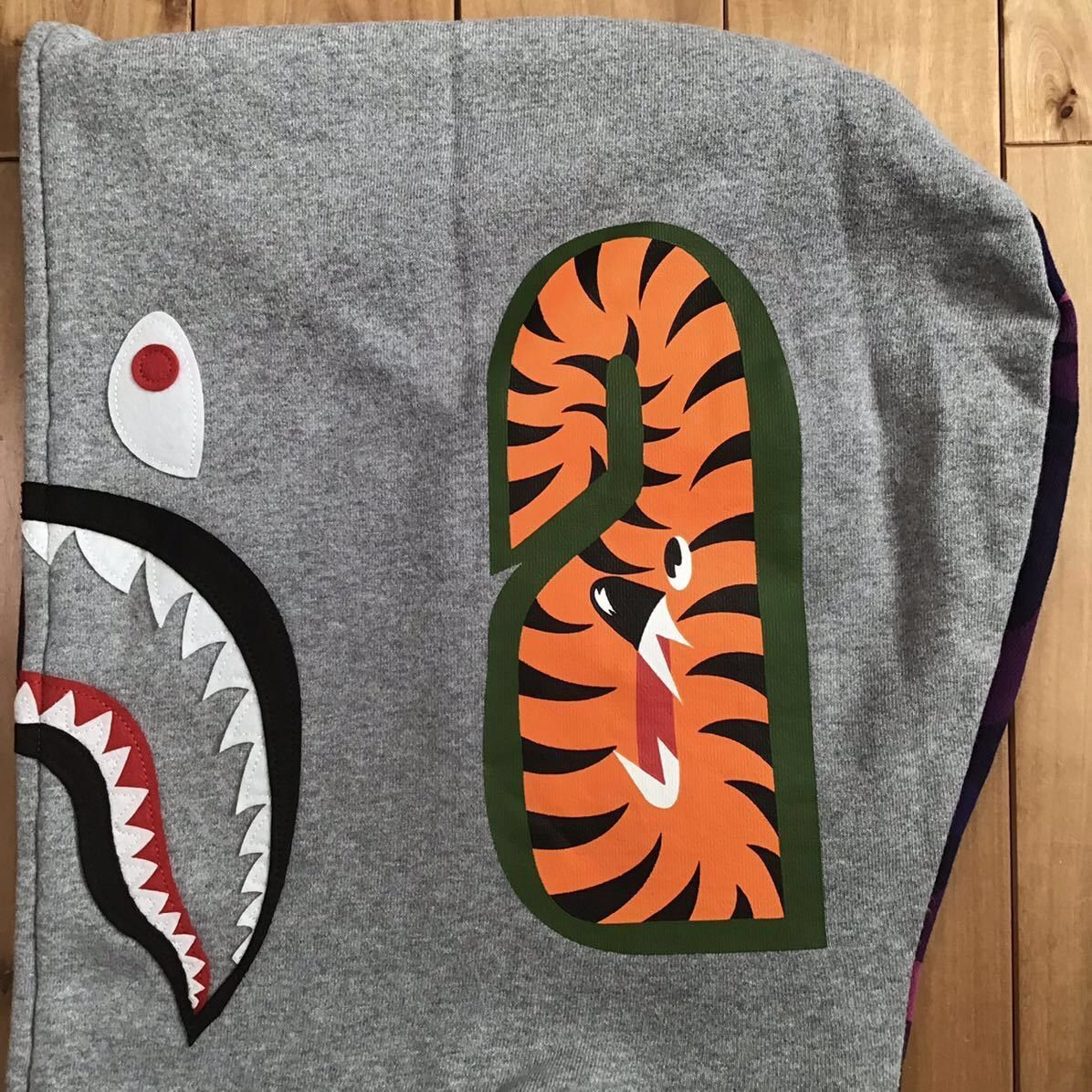 Bape 🔥3XL🔥 BAPE Purple camo x gray shark full zip hoodie Size US XXL / EU 58 / 5 - 5 Thumbnail