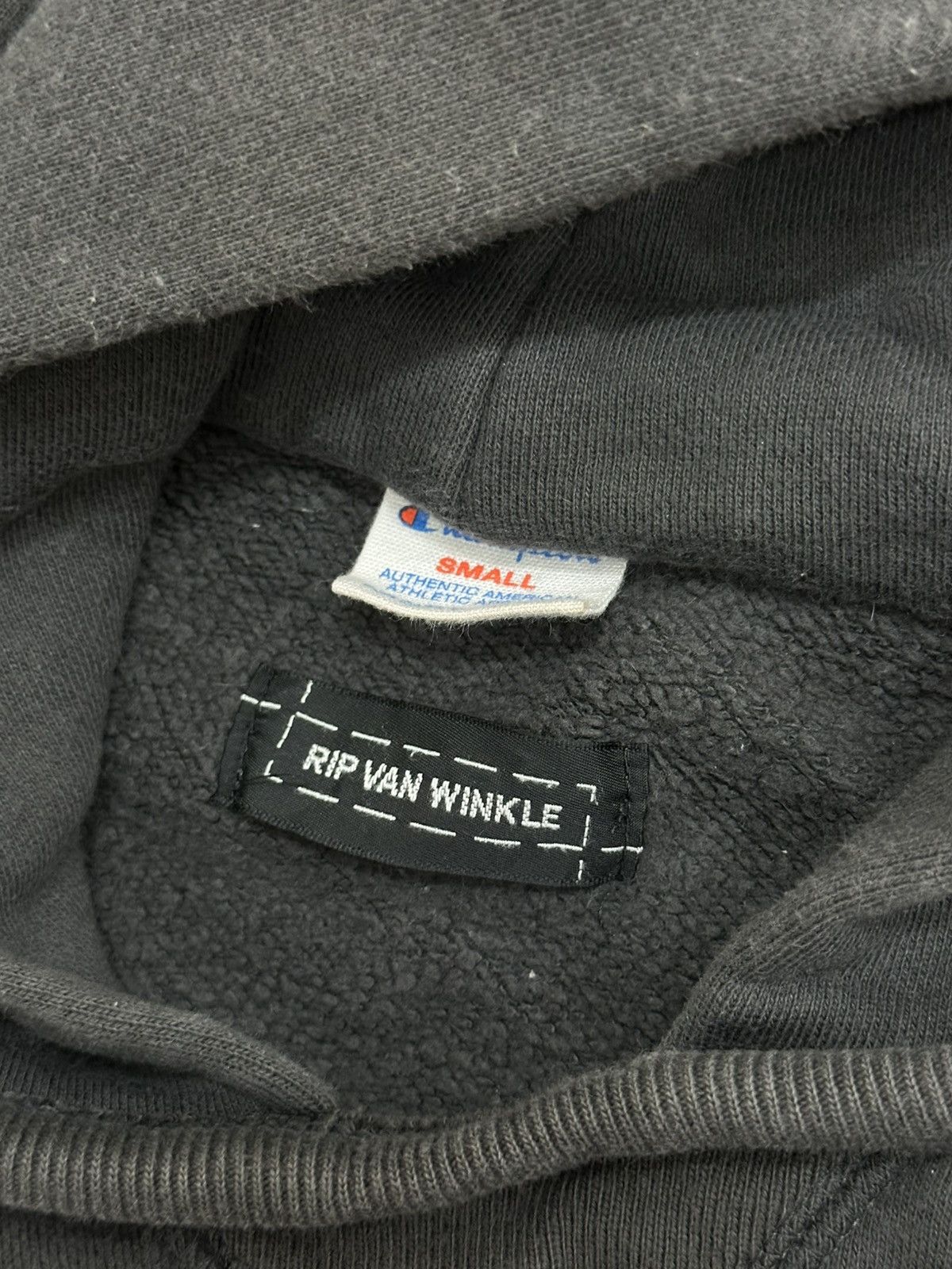 RIPVANWINKLE AW17 Rip Van Winkle x Champion Black Hoodie Size US S / EU 44-46 / 1 - 12 Thumbnail