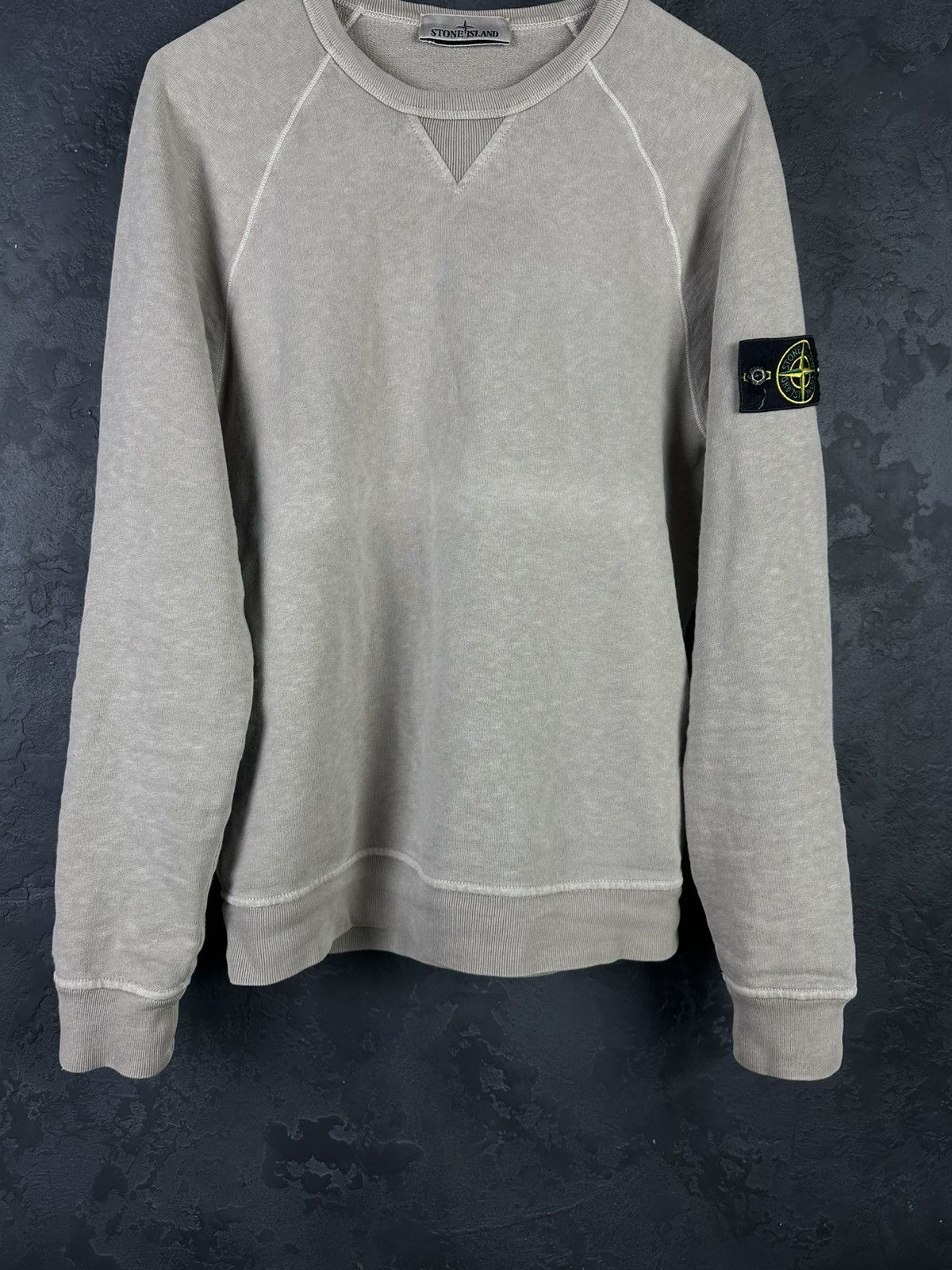 Stone Island Stone Island Sweatshirt Crewneck Men’s Size US M / EU 48-50 / 2 - 5 Thumbnail