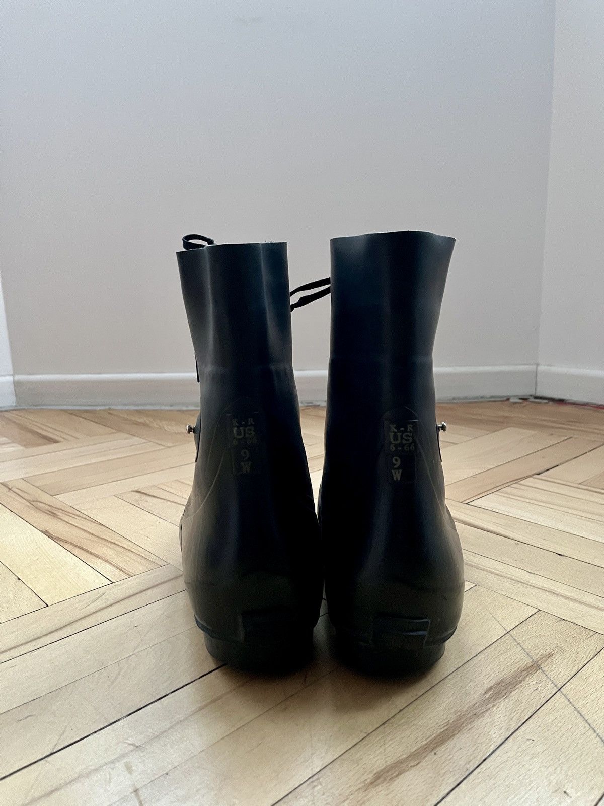 Bata Military Mickey Boots Size US 10 / EU 43 - 3 Thumbnail