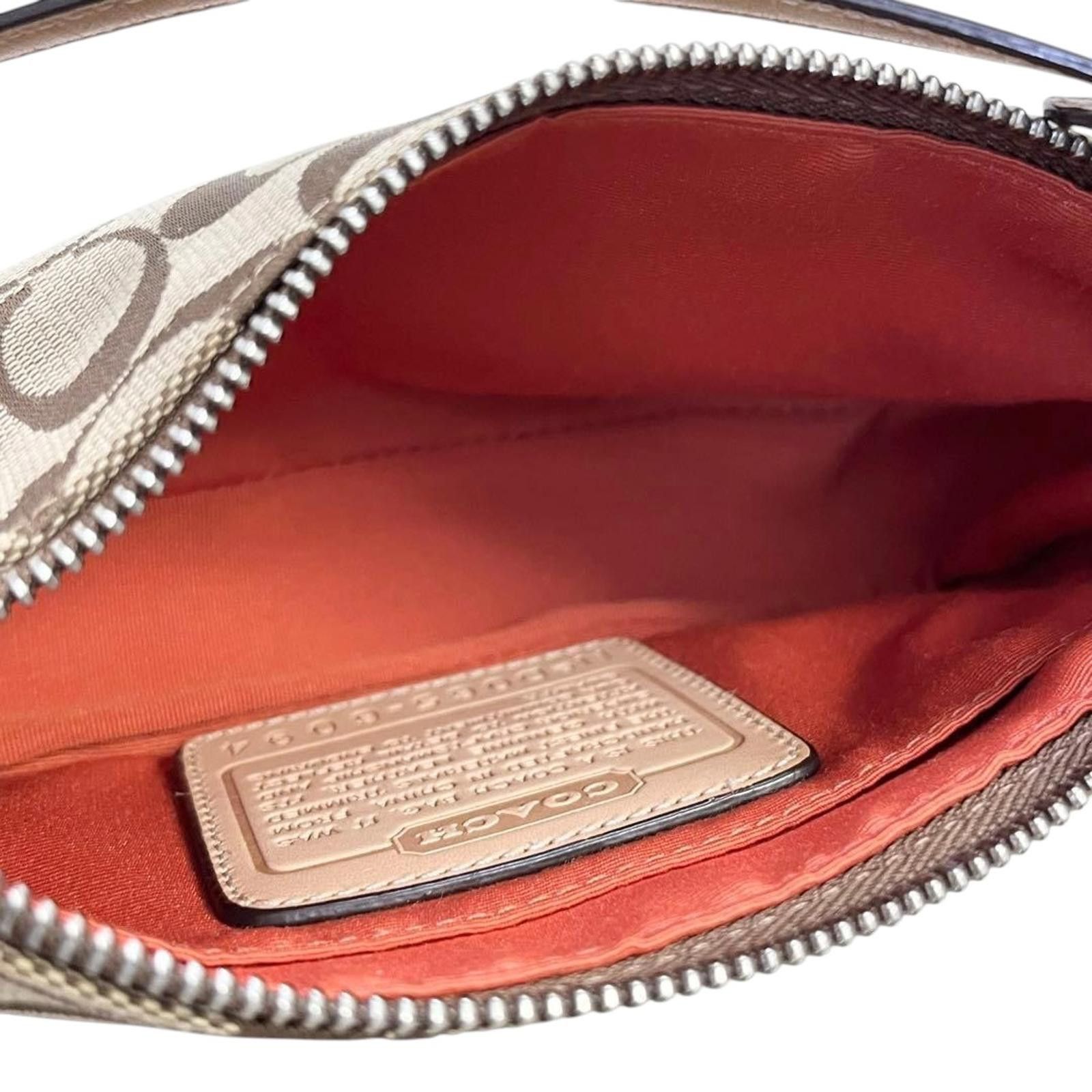 Coach Coach - Brown Signature Canvas and Leather Shoulder Bag Size ONE SIZE - 7 Thumbnail