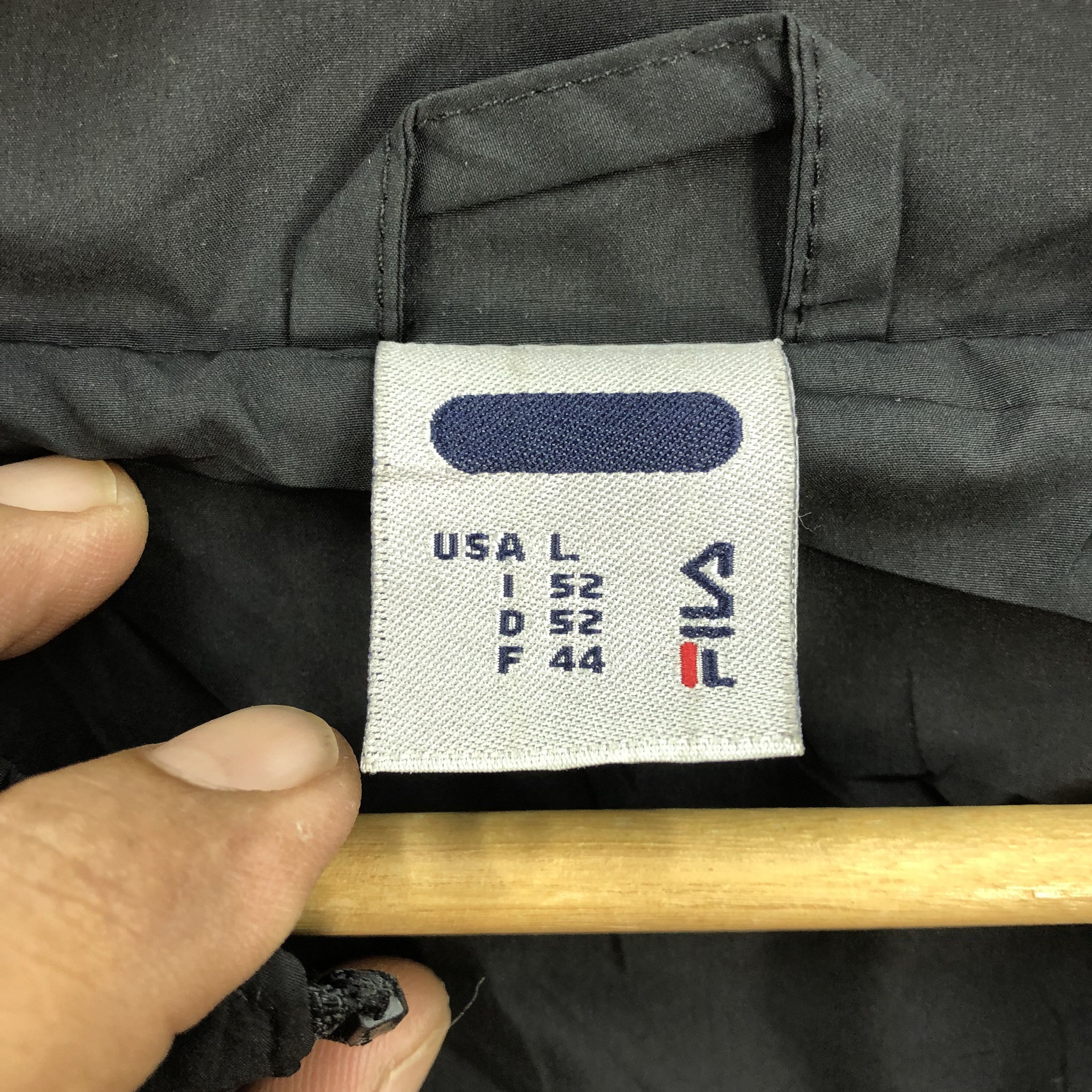 Fila × Vintage Vintage 90s Fila Windbreaker Zipper Jacket Size US XL / EU 56 / 4 - 6 Thumbnail