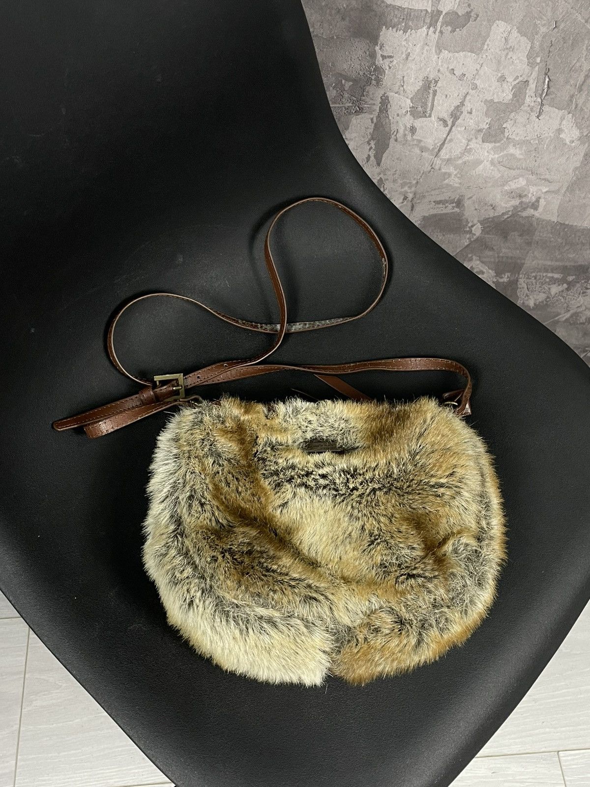 20471120 × If Six Was Nine Vintage Japanese Faux Fur Y2K Shoulder bag Size ONE SIZE - 1 Thumbnail