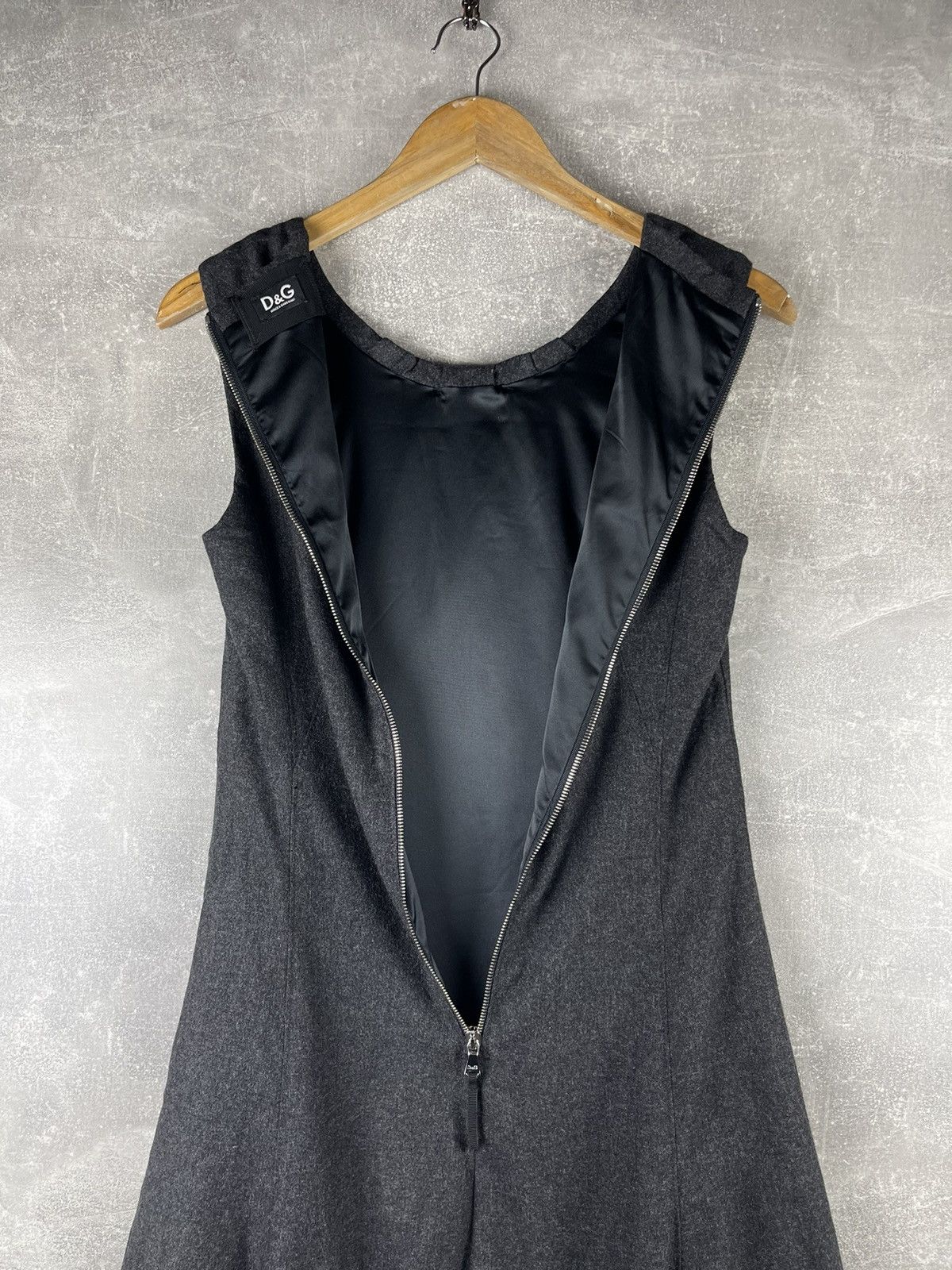 Dolce & Gabbana Dolce & Gabbana D&G Vintage Wool Dress Sleeveless Bubble Hem Size M / US 6-8 / IT 42-44 - 8 Thumbnail