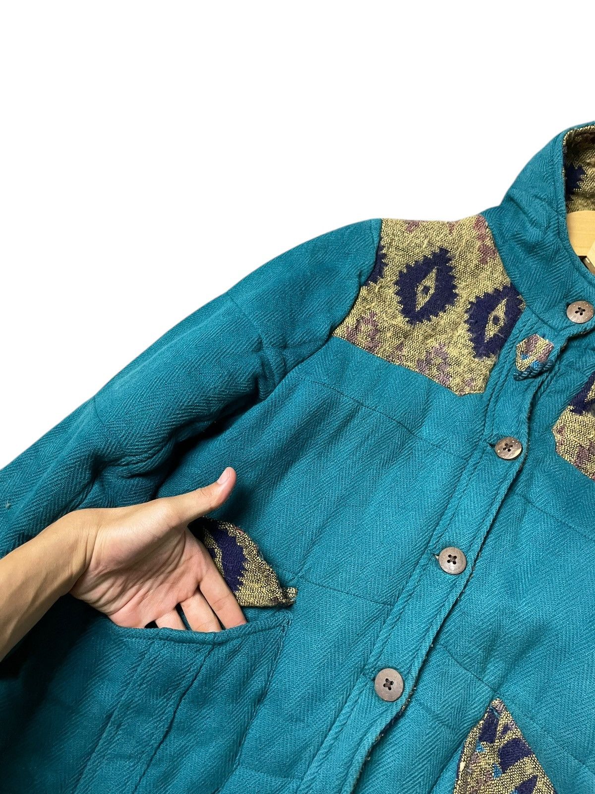 Japanese Brand × Vintage AMINA Brand Native Design Hooded Jacket (99) Size US XXS / EU 40 - 4 Thumbnail
