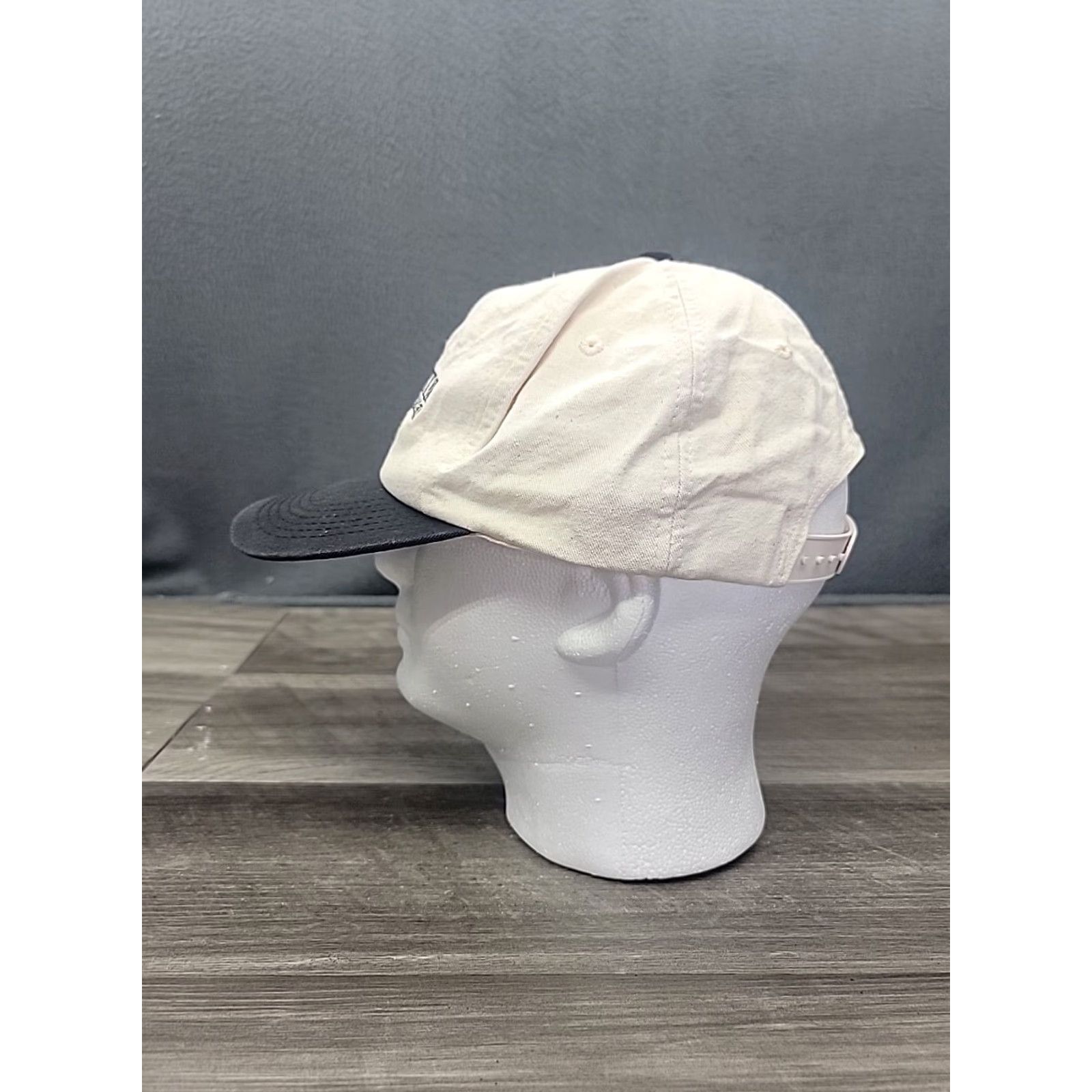 Vintage CAPITAL FARM CREDIT CAP HAT - FARM & RANCH - FEED & SEED - AGRICULTURE USA Baseball Cap Beige Adjustable Men Cap Hat Mens Size ONE SIZE - 3 Thumbnail