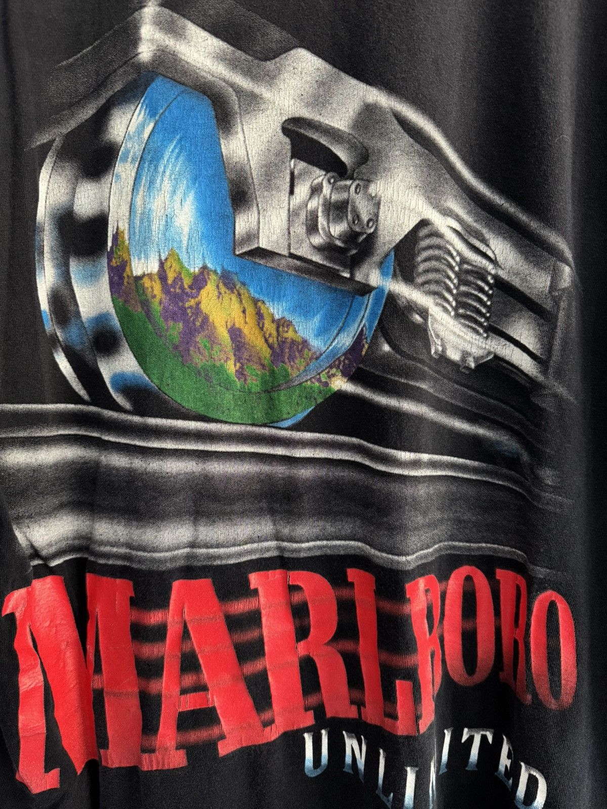 Marlboro Vintage 1990s Marboro Unlimited Train Pocket Tee Size US XL / EU 56 / 4 - 4 Thumbnail