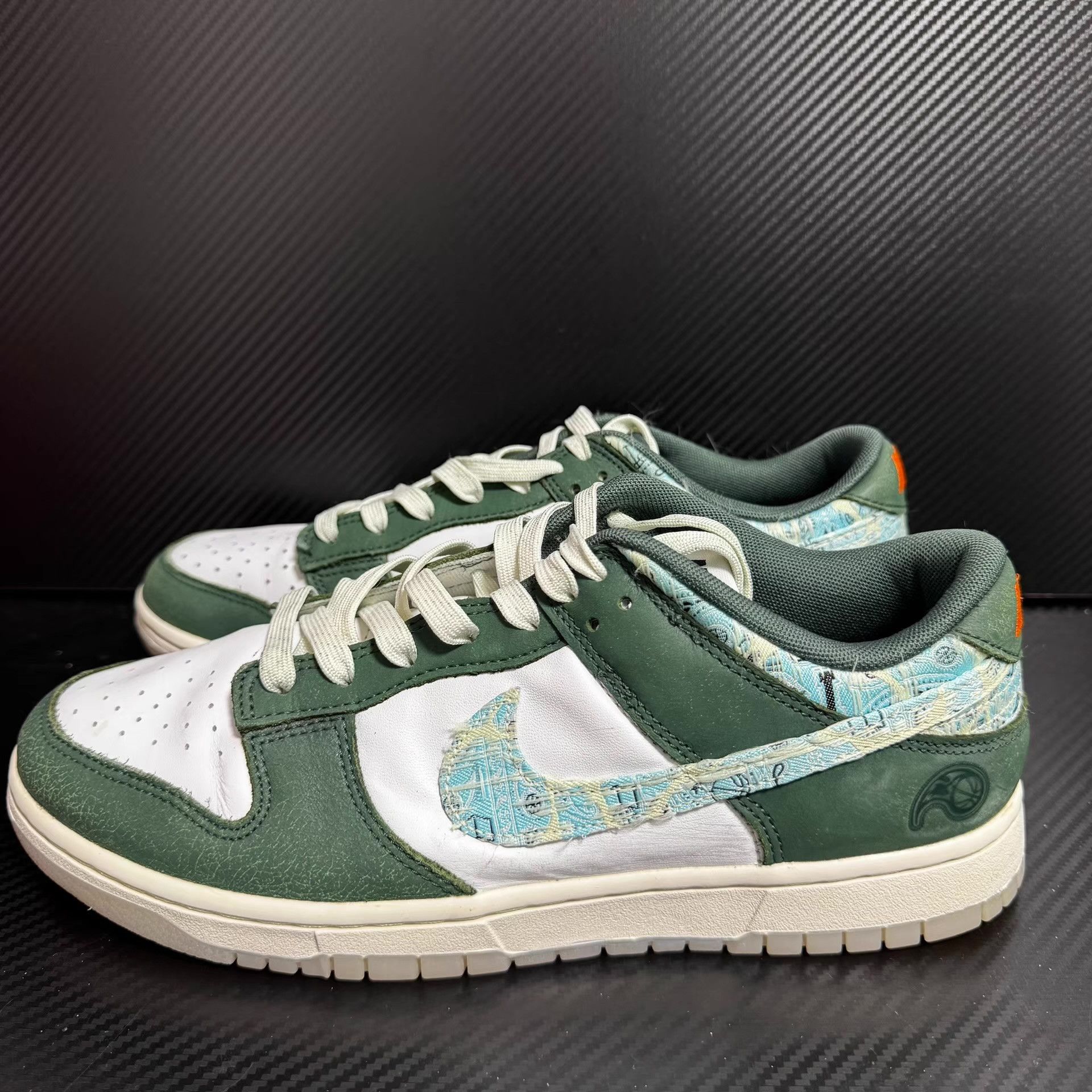 Nike Nike Dunk Low "Hoops Fireball" Q11 Size US 10 / EU 43 - 1 Thumbnail