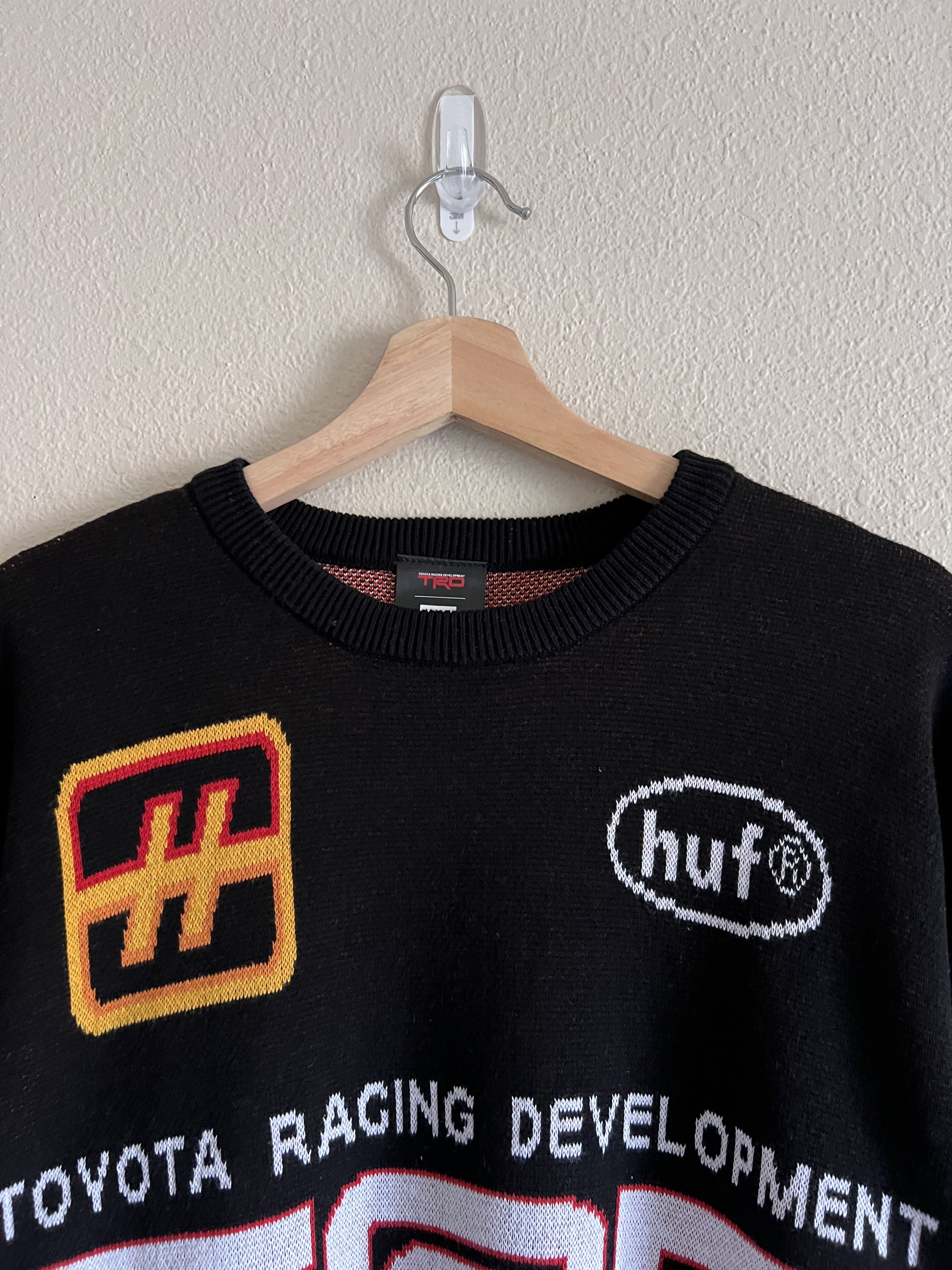 Huf HUF Toyota TRD Tracing Sweater in Black Size US XL / EU 56 / 4 - 2 Thumbnail