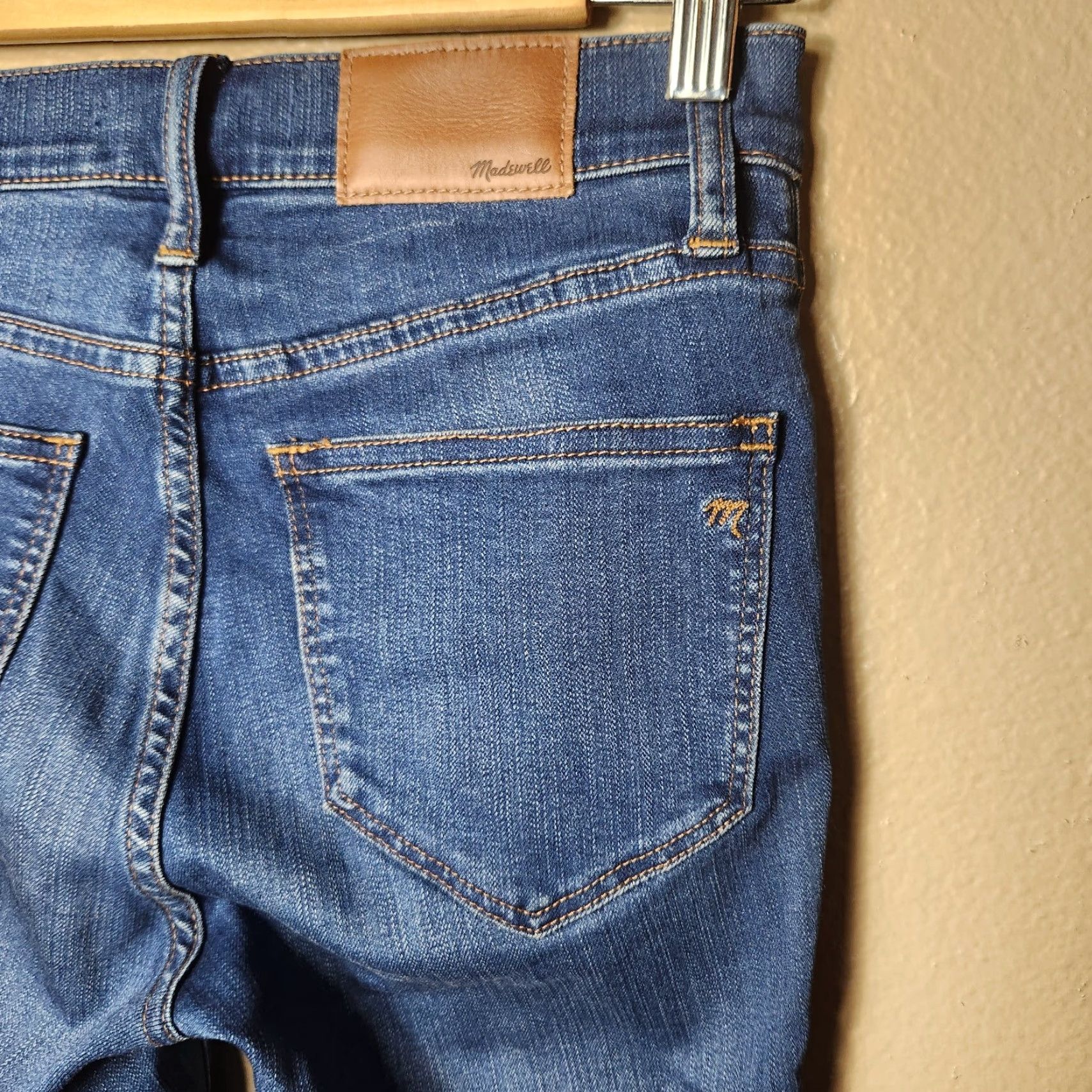 Madewell Madewell High Rise Skinny Jeans in Orson Wash - Size 24 - Women - Regular - Denim - Blue - Skinny - Roadtripper - 90s? (no, avoid wrong) Size 42" / US 20 - 7 Thumbnail