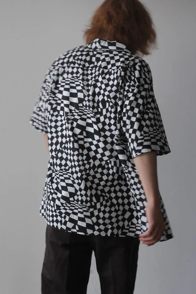 Hope HOPE Stockholm Blaze Checkered Short Sleeve Boxy Button Up Size US L / EU 52-54 / 3 - 2 Thumbnail