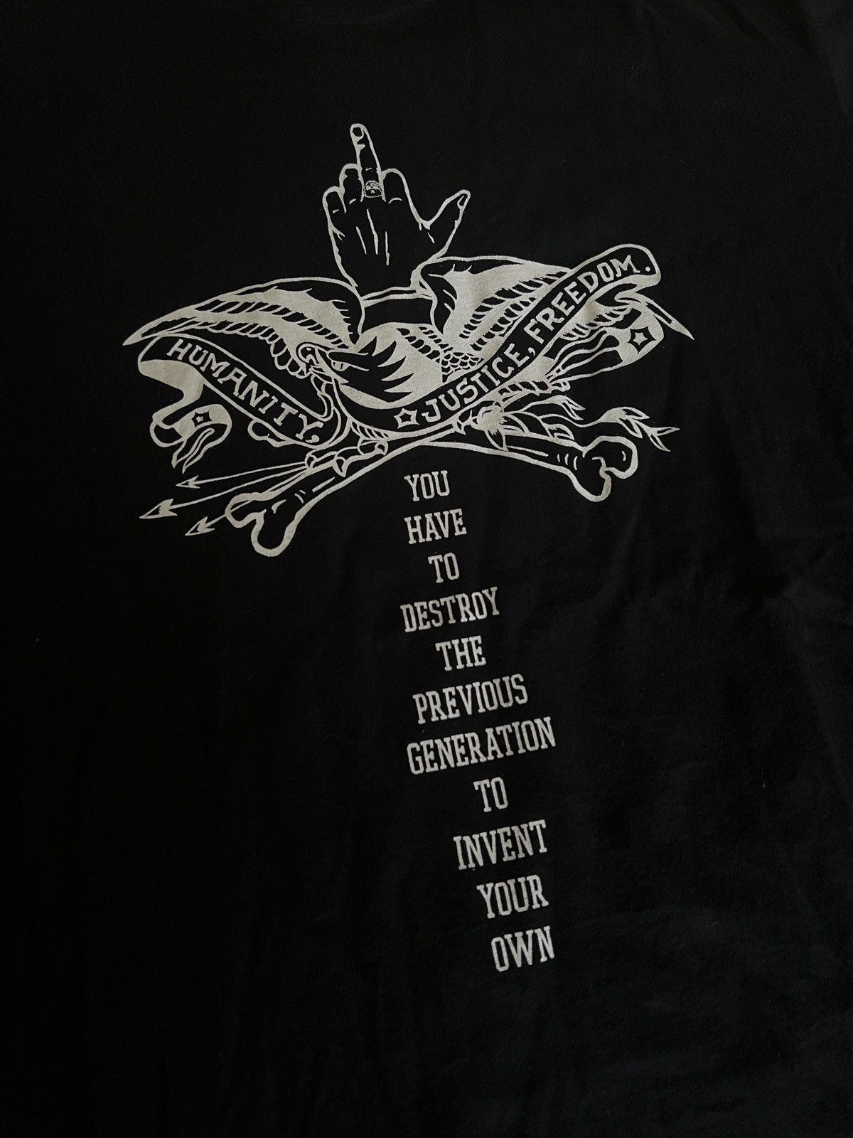 Neighborhood 2004 NEIGHBORHOOD FIGH ALONE TEE Size US M / EU 48-50 / 2 - 3 Thumbnail