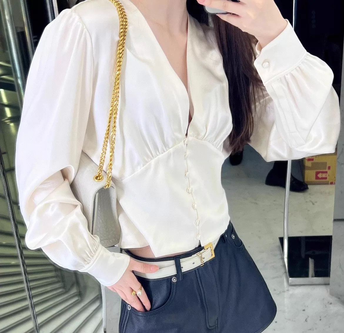 Yves Saint Laurent YSL Beige Long Sleeve Blouse Size 36 Size XS / US 0-2 / IT 36-38 - 9 Thumbnail