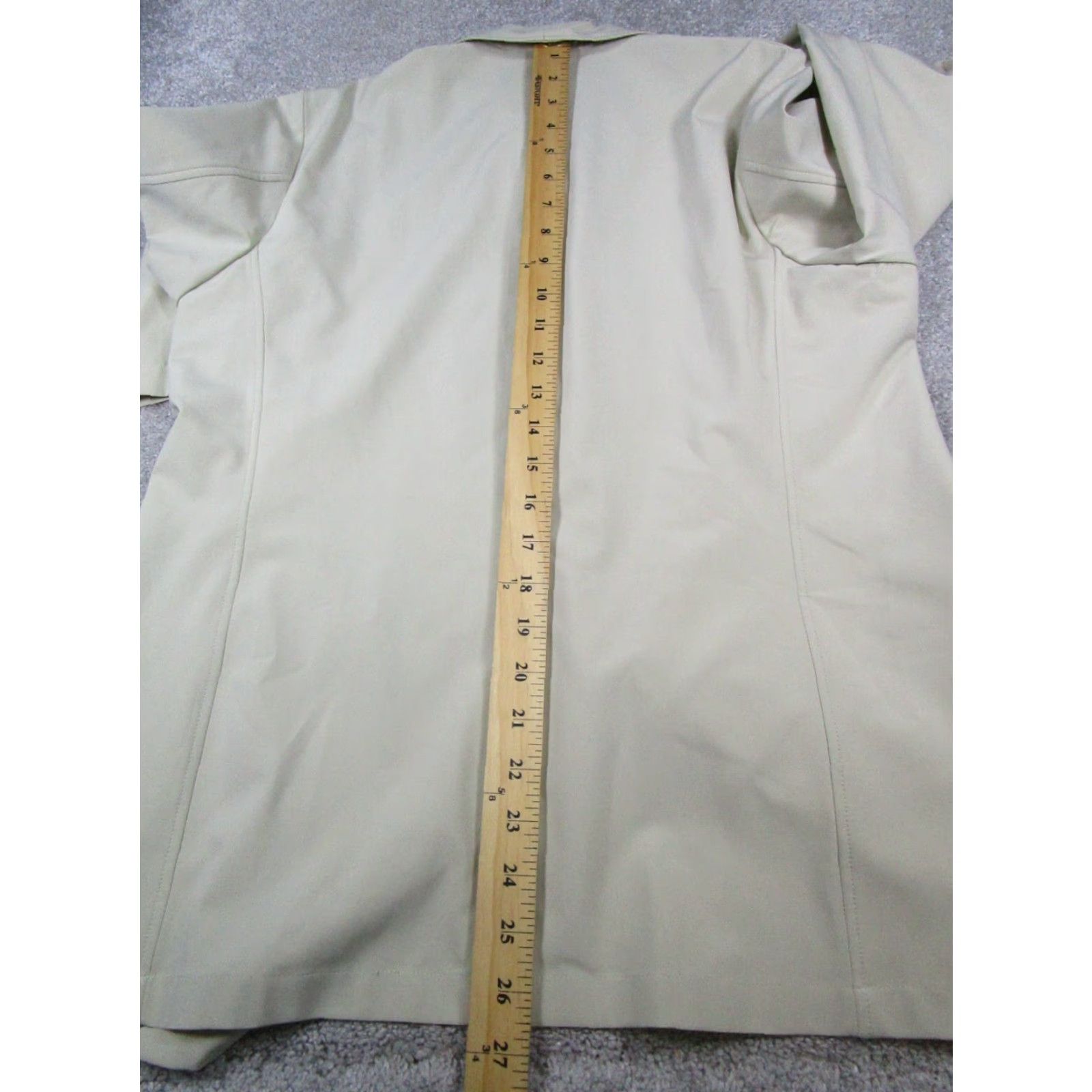 Jil Sander Jil Sander Jacket Womens Large Beige Polyester Solid Mid-Length Long Sleeve Button Closure Regular Fit Women Mens Girls Size L / US 10 / IT 46 - 7 Thumbnail