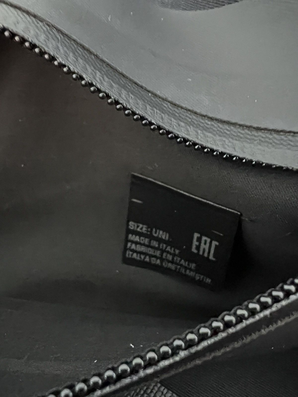 Maison Margiela $1.8K solar-powered device-charging waterproof backpack, IT Size ONE SIZE - 17 Thumbnail