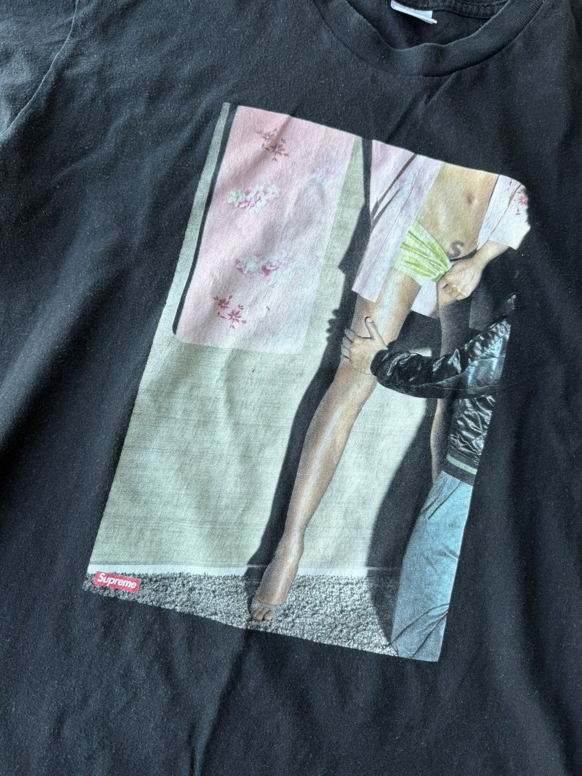 Supreme SS19 Supreme Model Tee Size US M / EU 48-50 / 2 - 3 Thumbnail