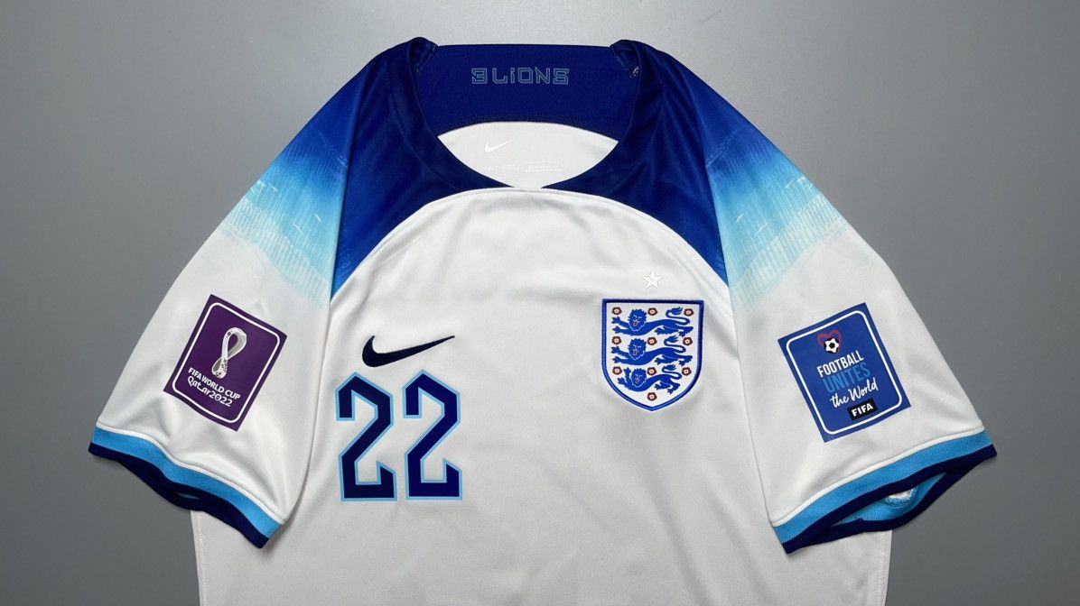 ENGLAND NIKE 2022 WORLD CUP FOOTBALL JERSEY #22 BELLINGHAM