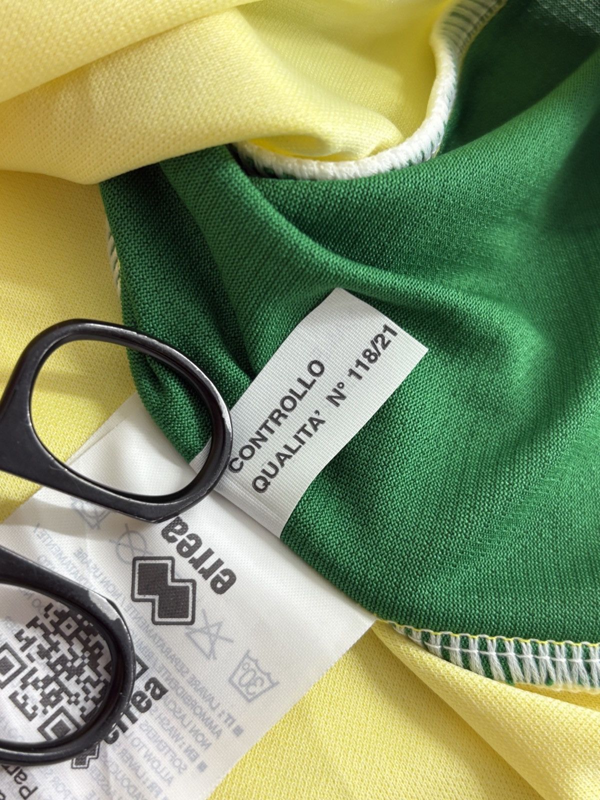 Other #25 Hernandez Norwich City Match Worn Player Issue Jersey Size US L / EU 52-54 / 3 - 20 Thumbnail
