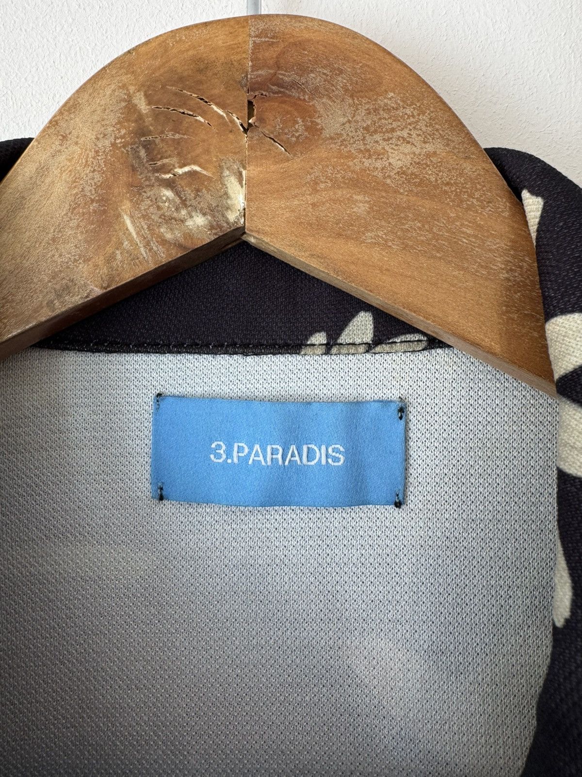 3.PARADIS 3.PARADIS 12 Ways Of Holding A Flower Shirt Size US M / EU 48-50 / 2 - 18 Thumbnail