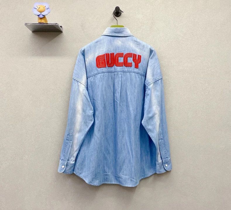 Gucci Gucci Size OS Blue rabbit printed denim jacket size OS 25 Size US XXS / EU 40 - 2 Thumbnail